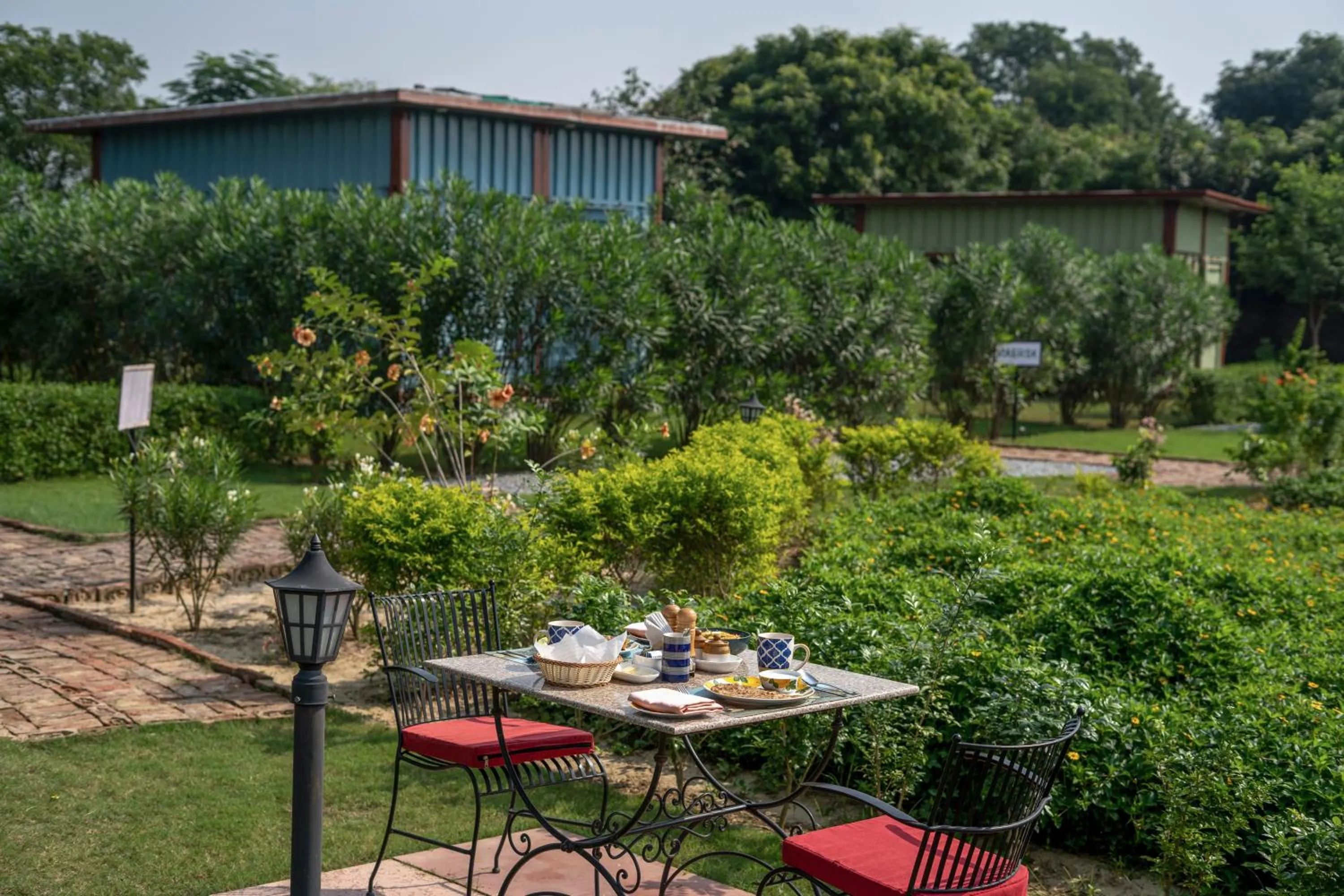 Restaurant/places to eat in Tree of Life Ecotainers Agra