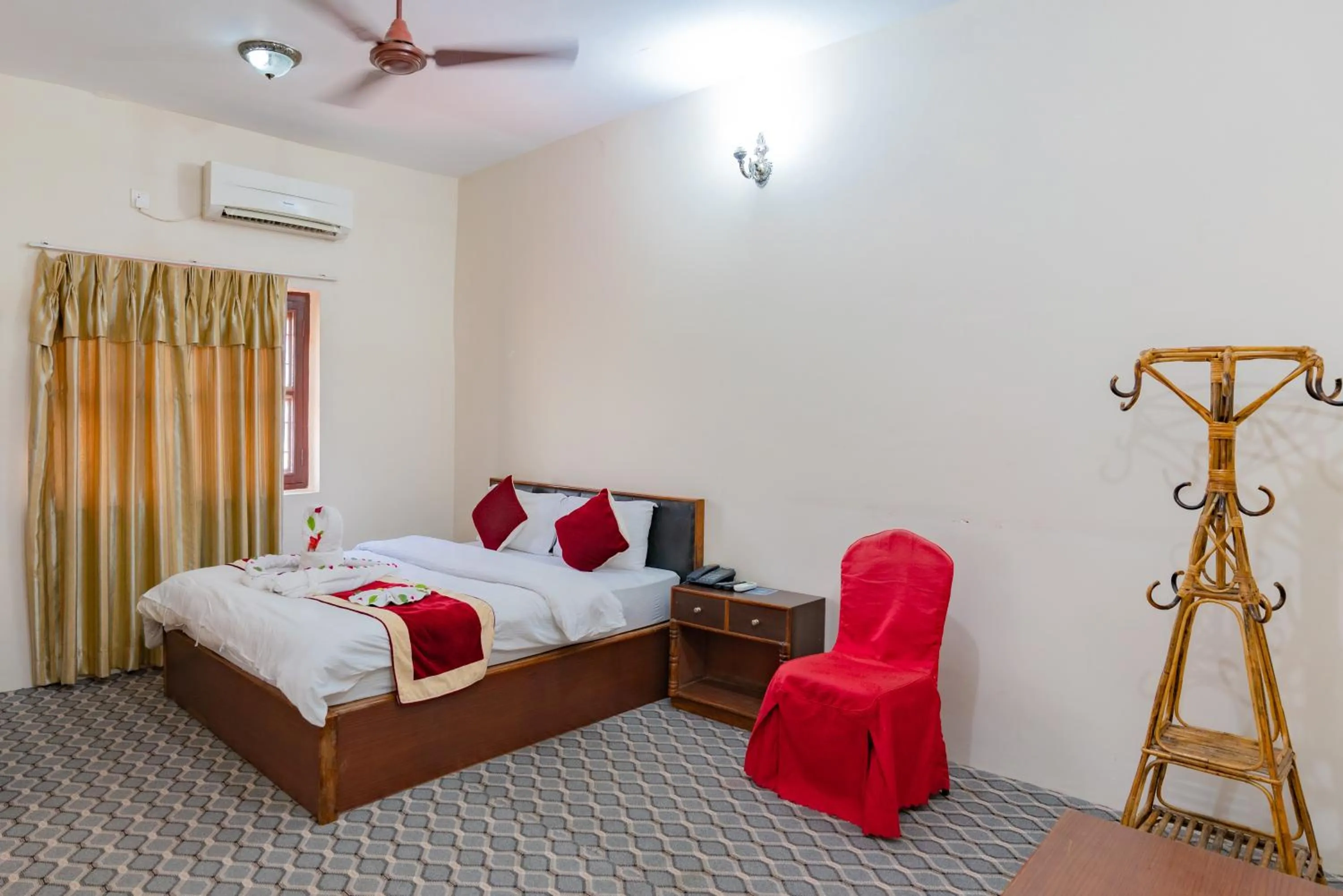 Bed in Siddhartha Resort, Chisapani