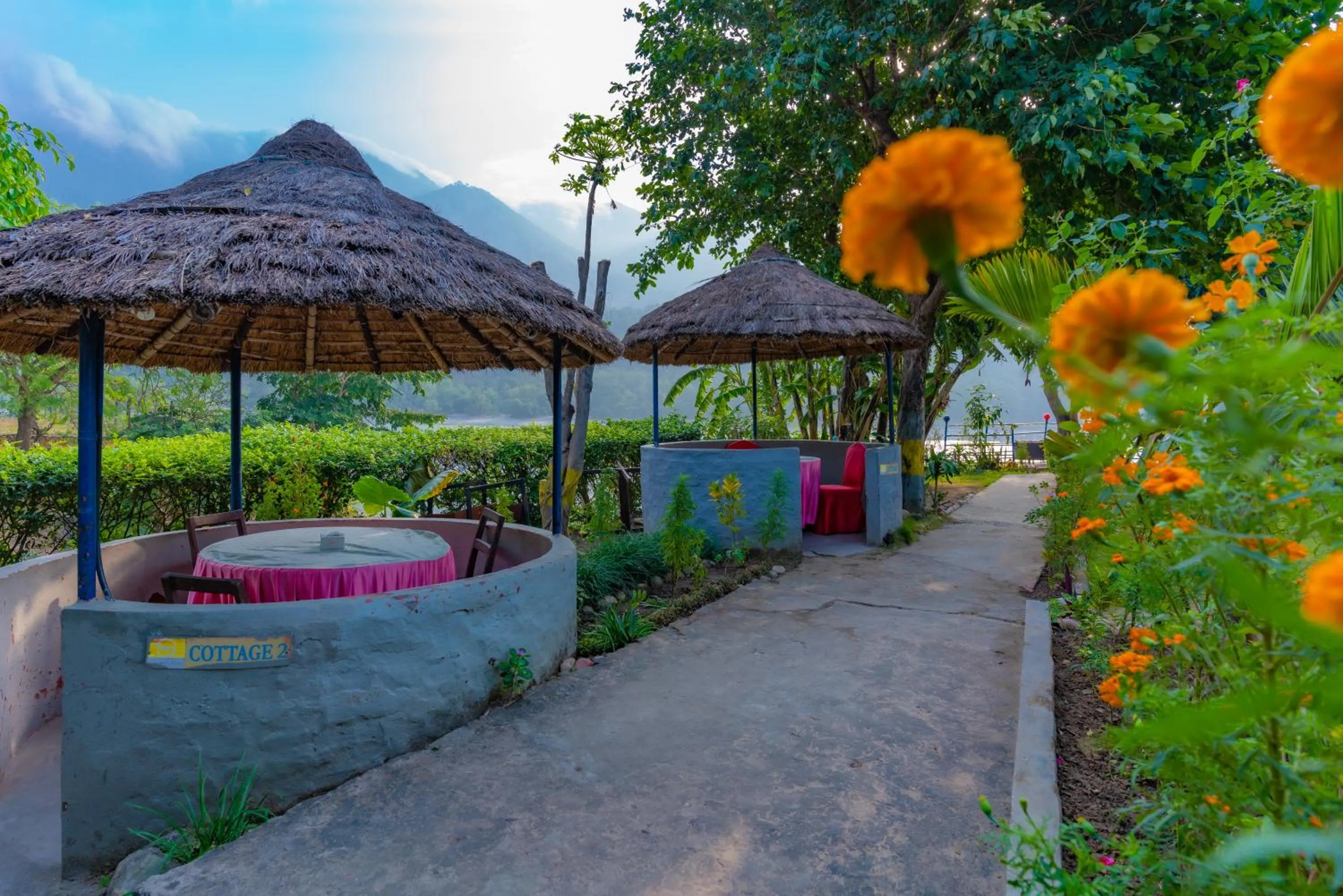 Siddhartha Resort, Chisapani