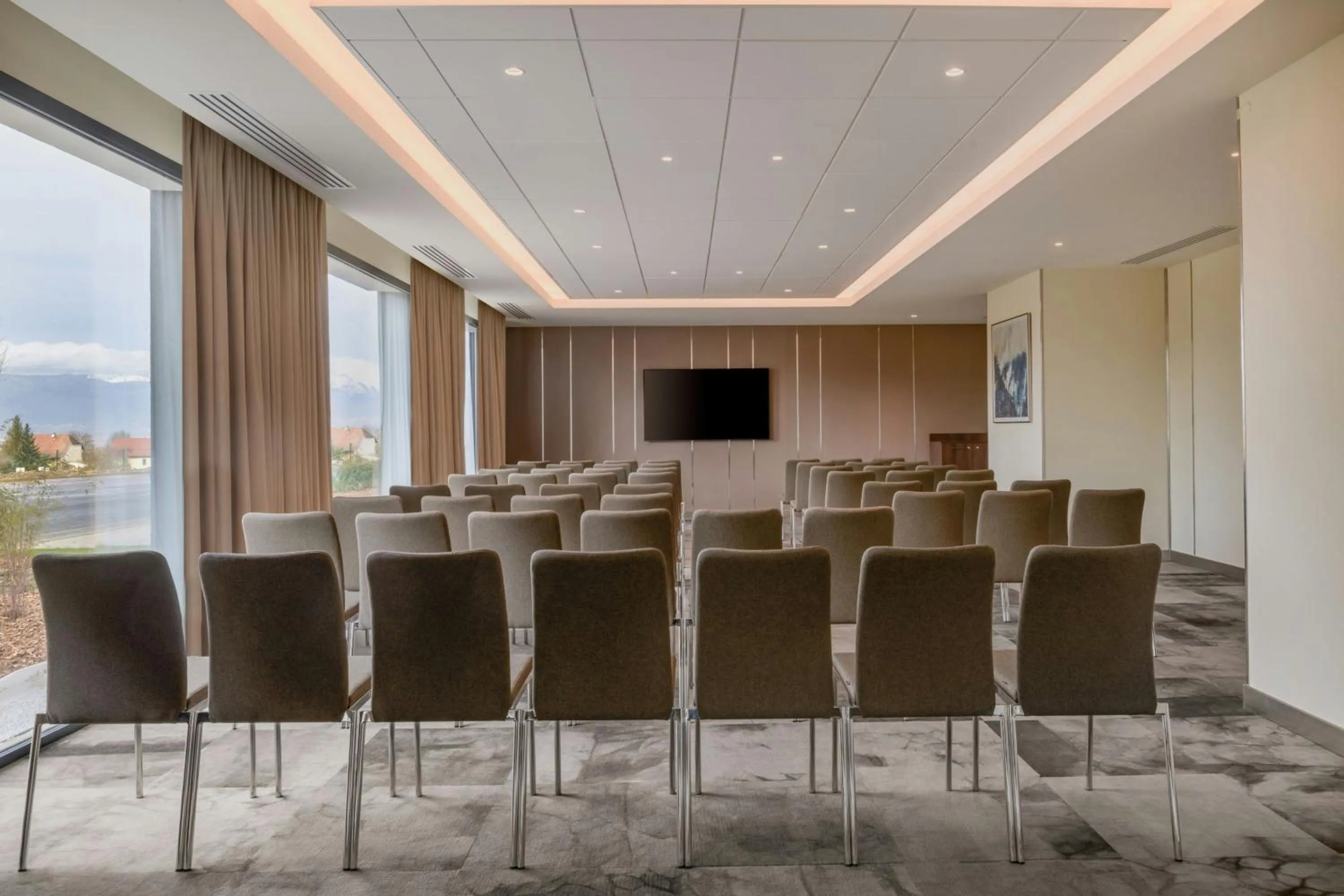 Meeting/conference room in AC Hotel by Marriott Saint-Julien-en-Genevois