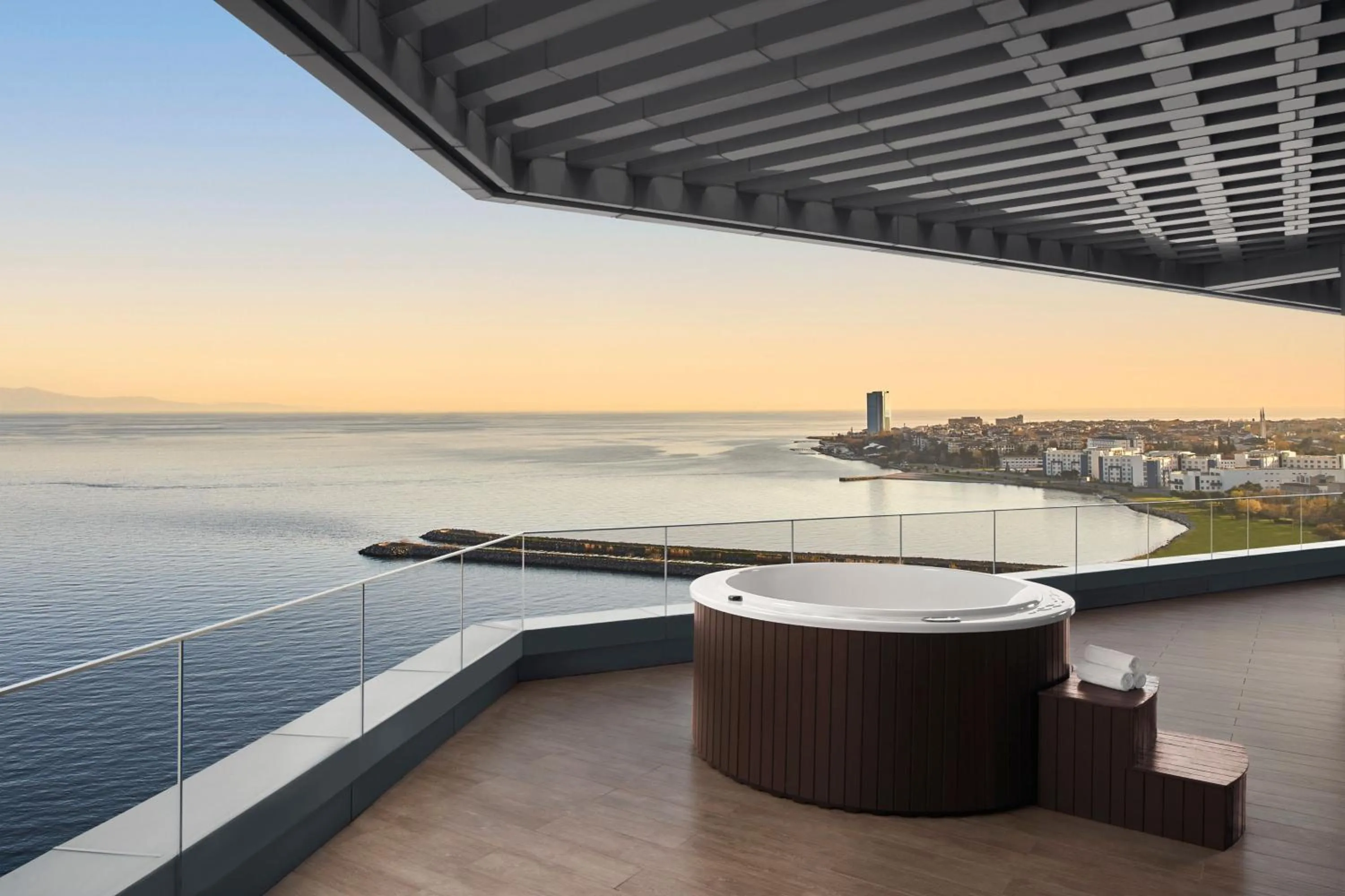 Photo of the whole room in JW Marriott Hotel Istanbul Marmara Sea