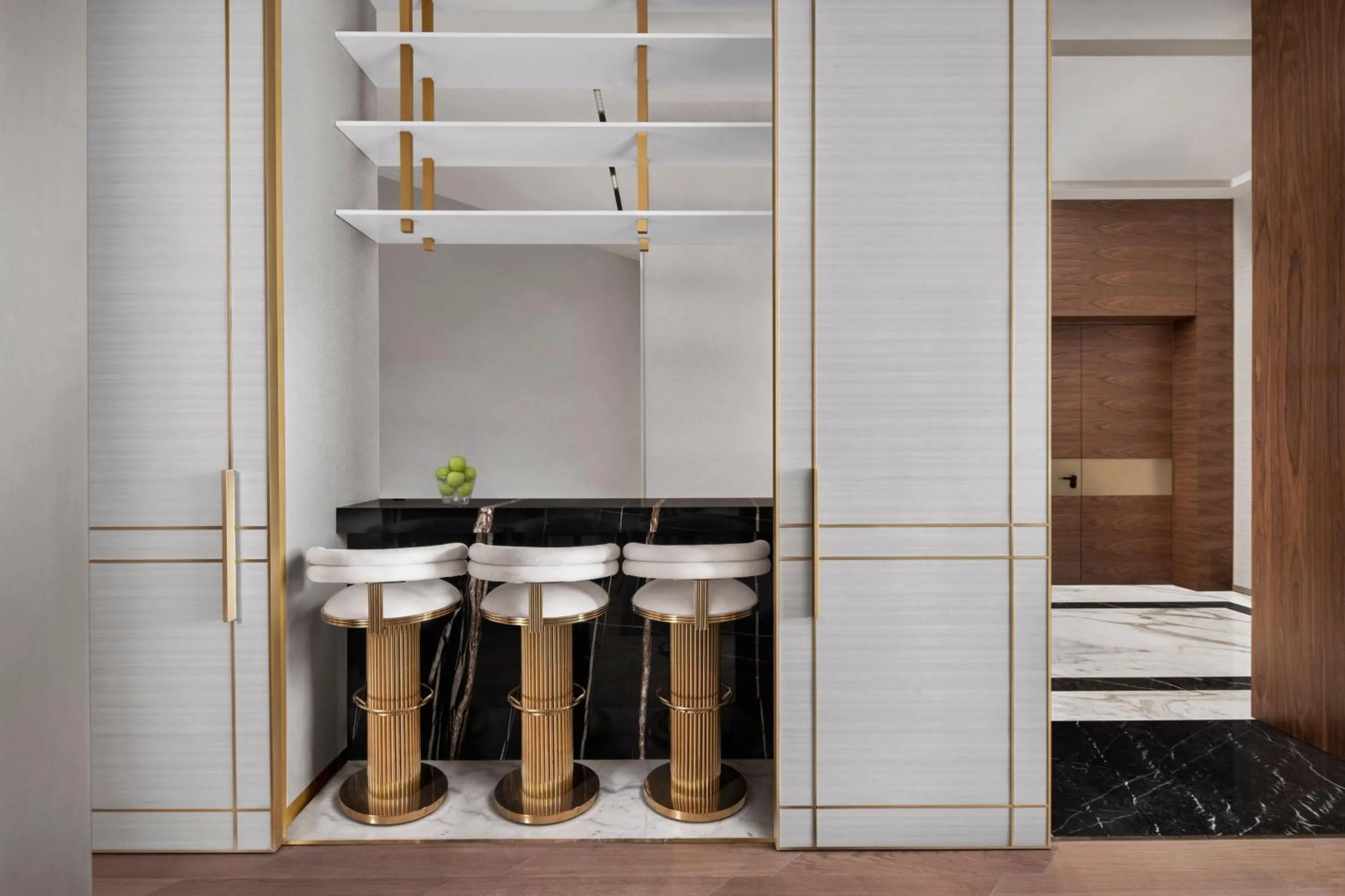 Lounge or bar in JW Marriott Hotel Istanbul Marmara Sea