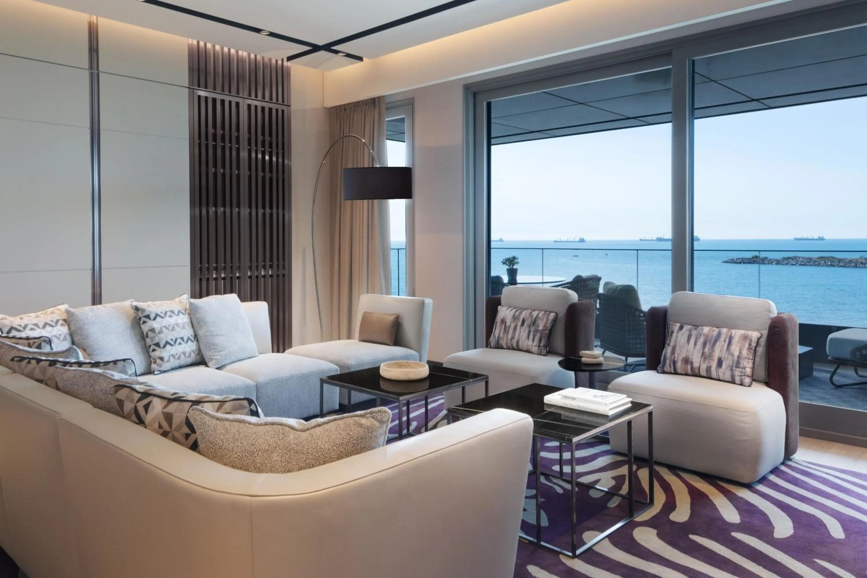 Living room in JW Marriott Hotel Istanbul Marmara Sea