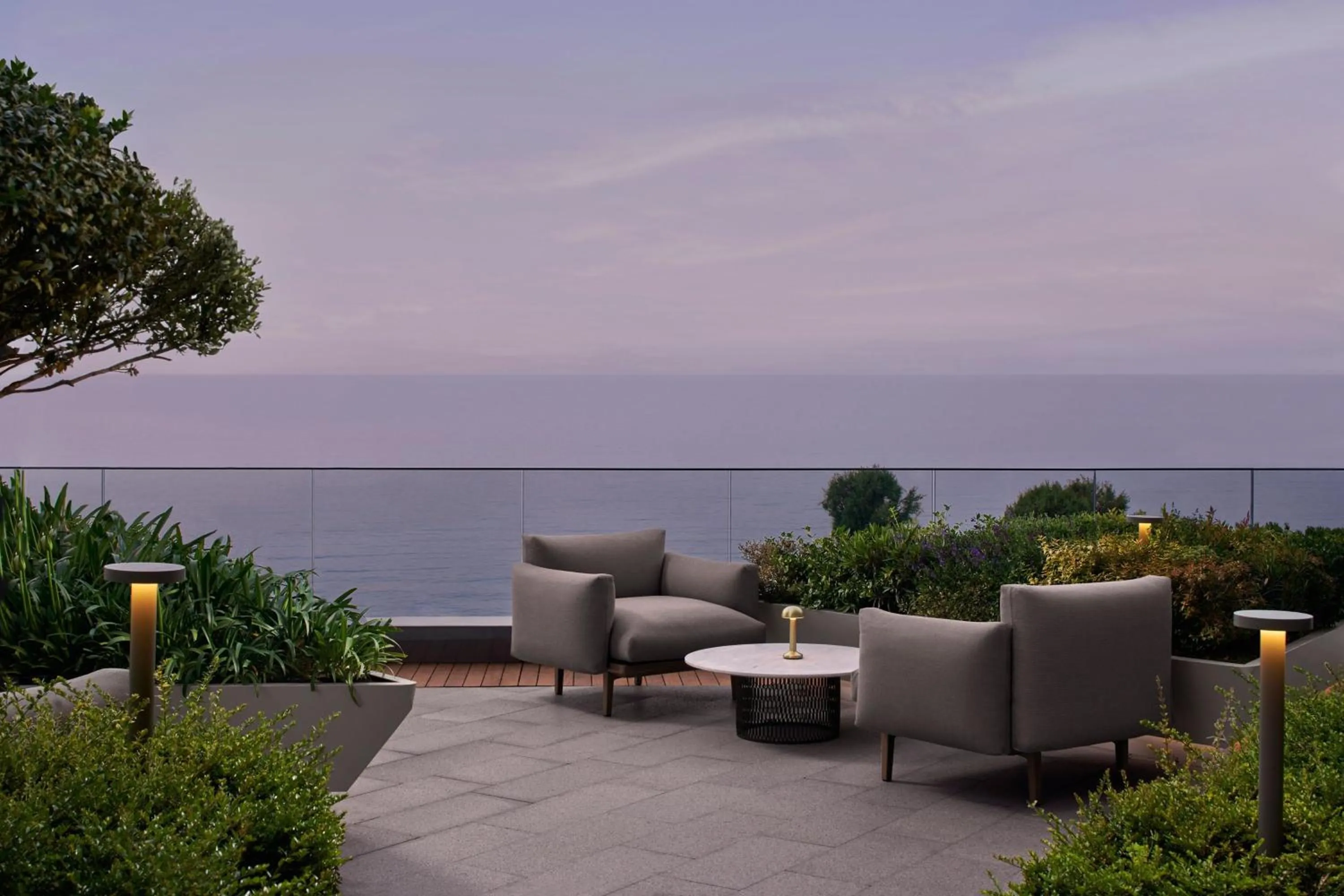 Lounge or bar in JW Marriott Hotel Istanbul Marmara Sea