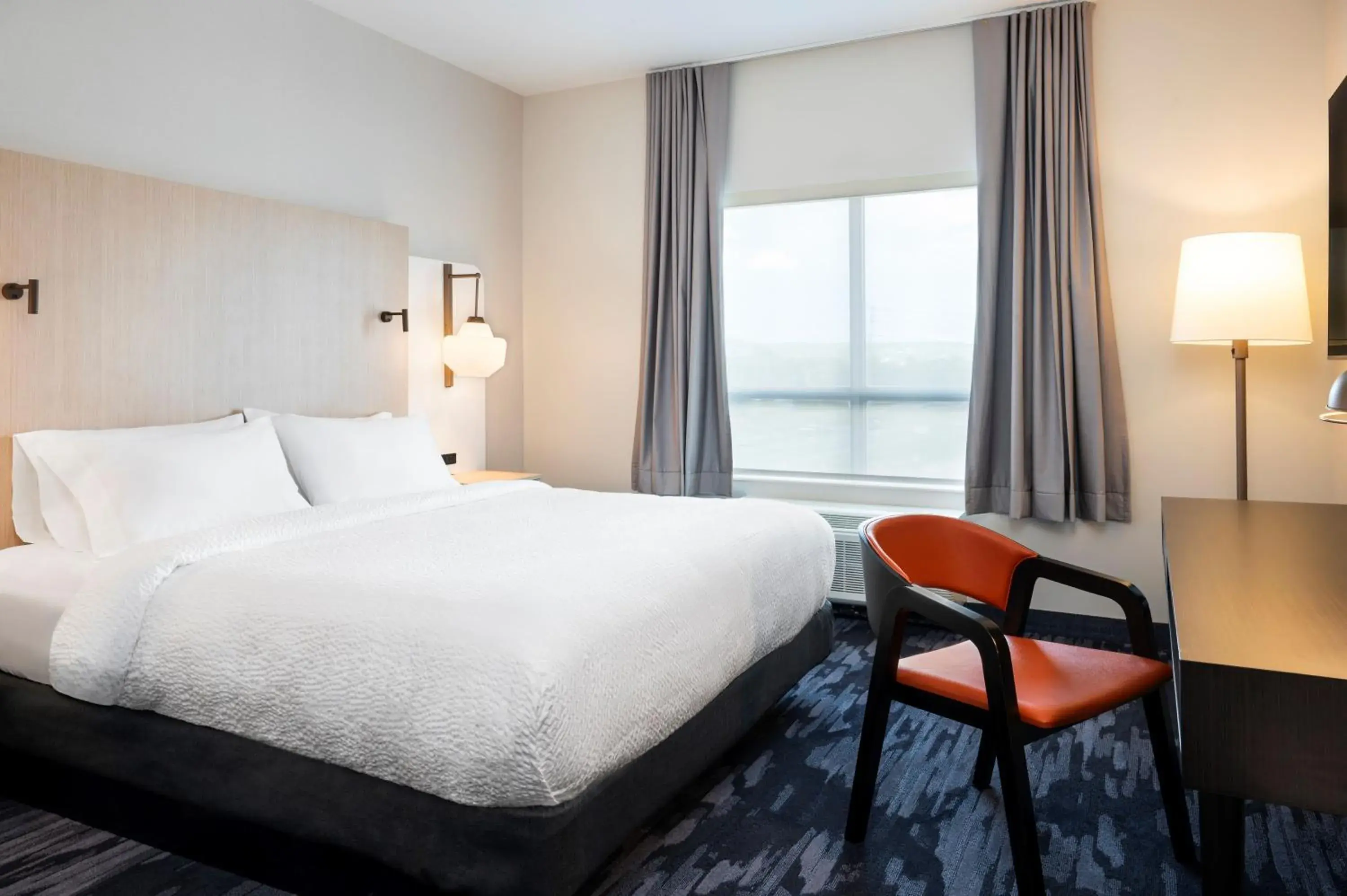 King Room in Fairfield by Marriott Inn & Suites North Bay King Room in Fairfield by Marriott Inn & Suites North Bay