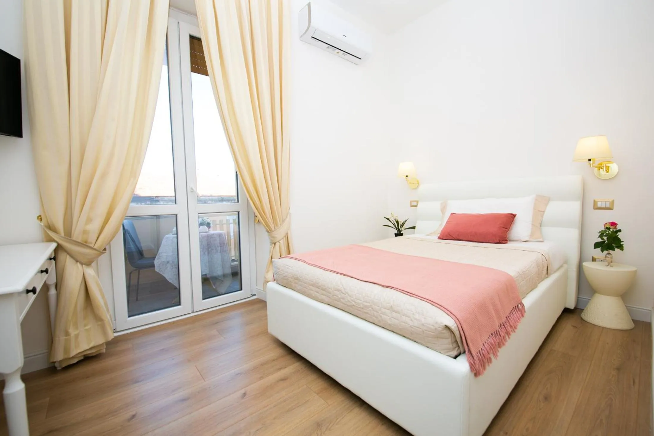 Bed in Viale Italia Boutique Rooms