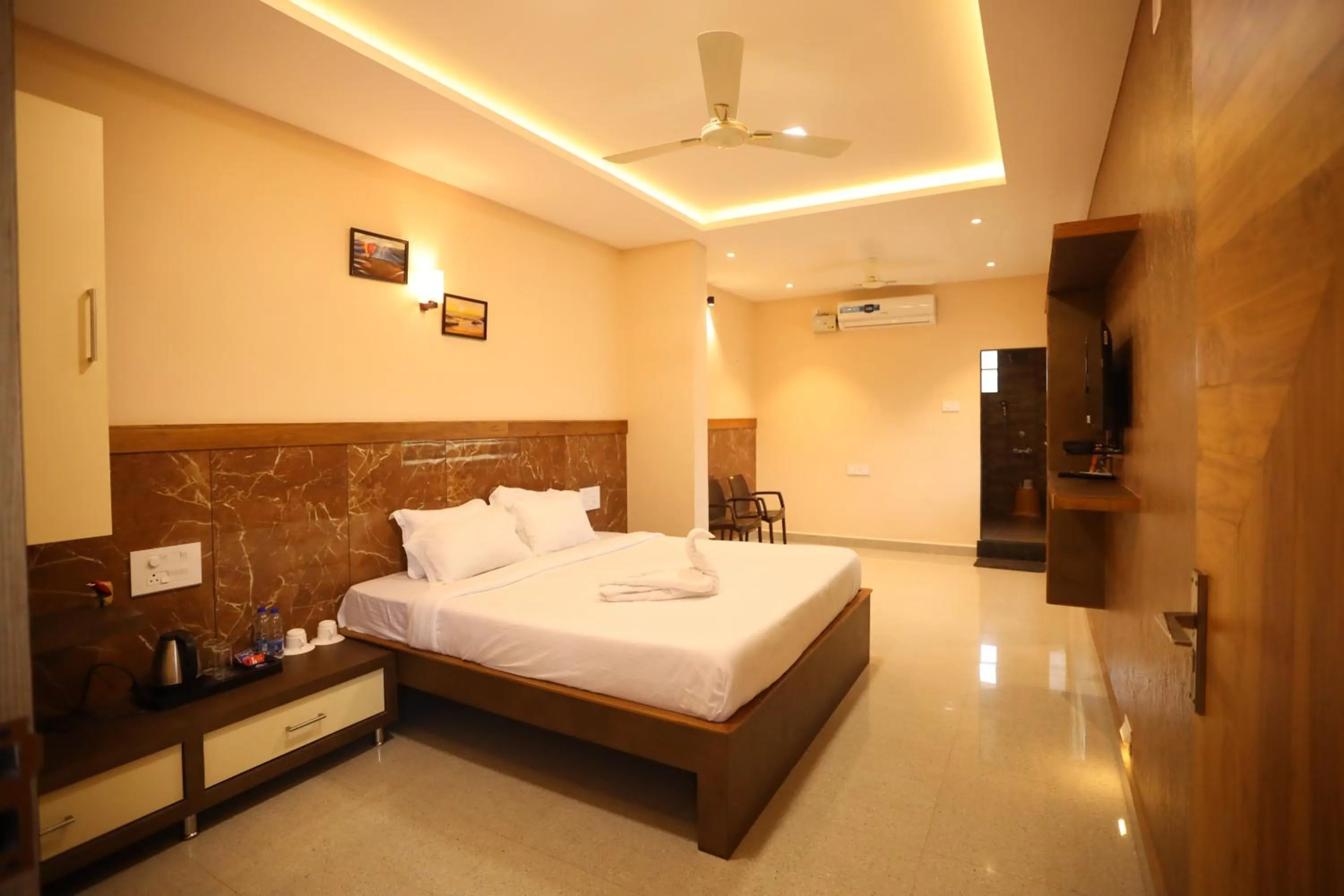 Bed in HOTEL SOUTHERN HERITAGE