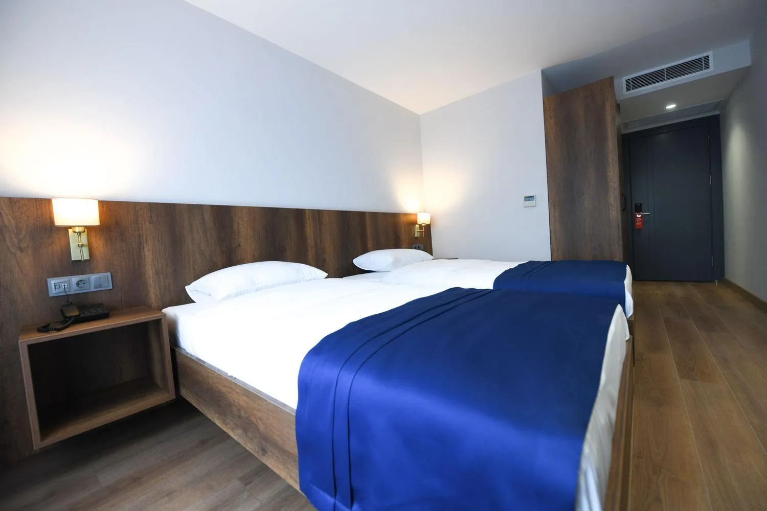 Bed in REF İNN HOTEL