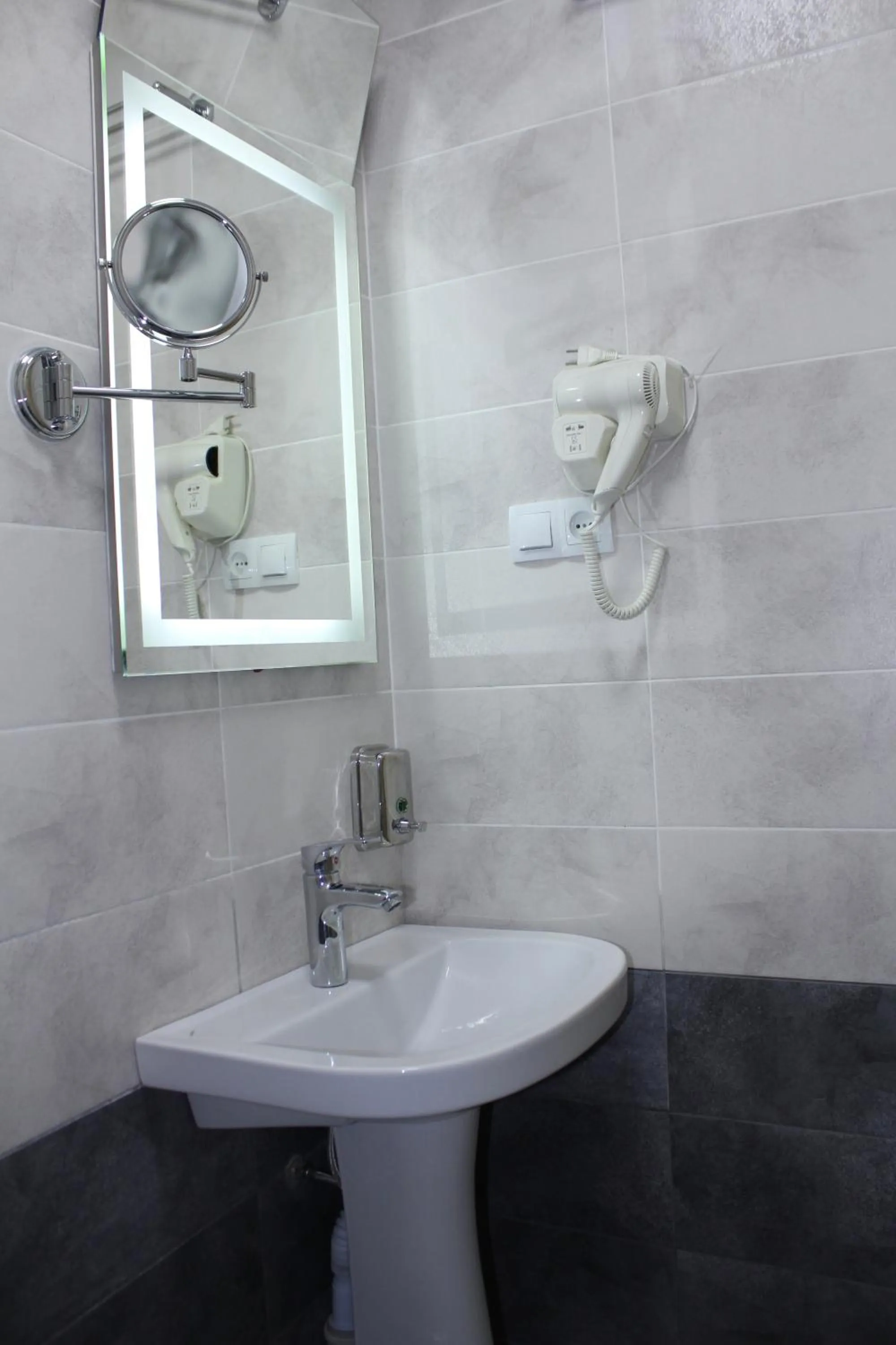 Bathroom in Viva Hotel