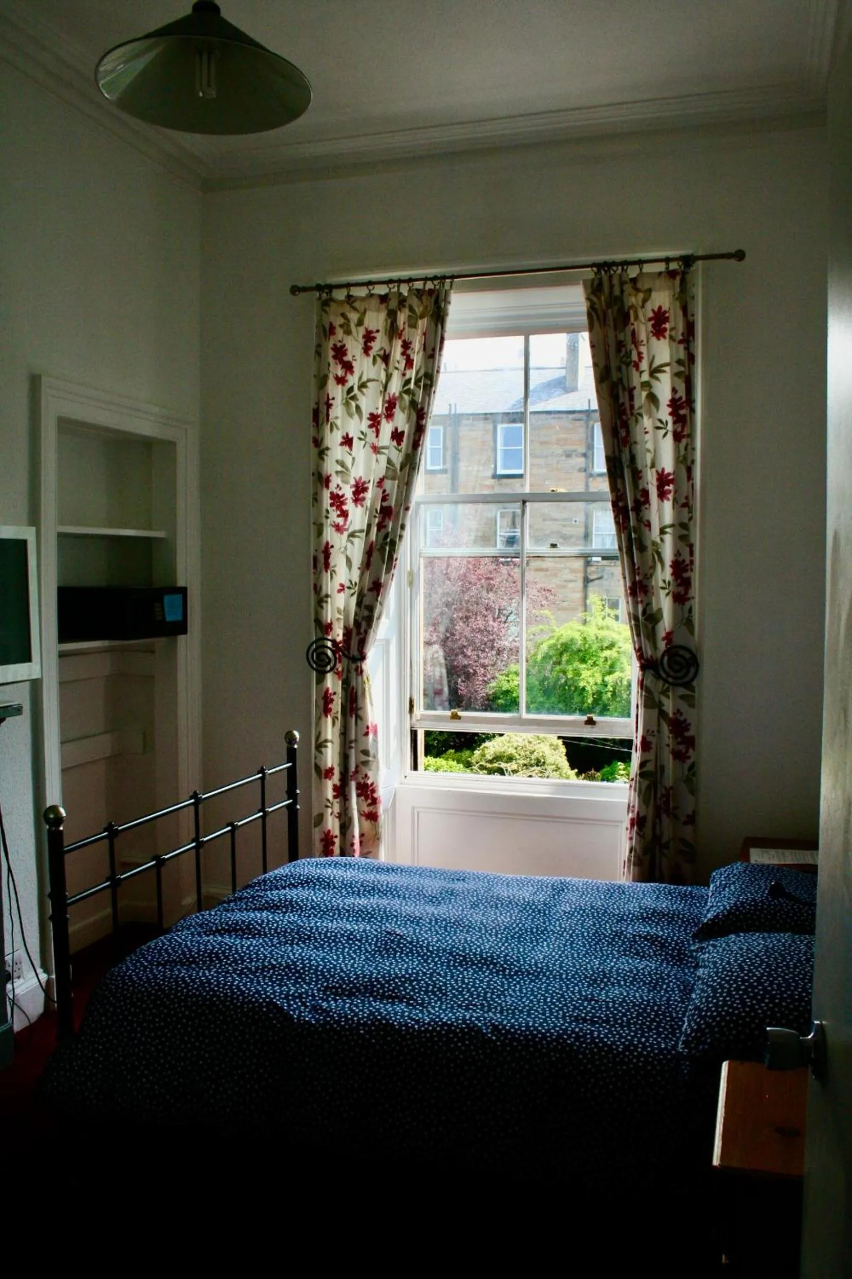 Bed in Argyle Backpackers