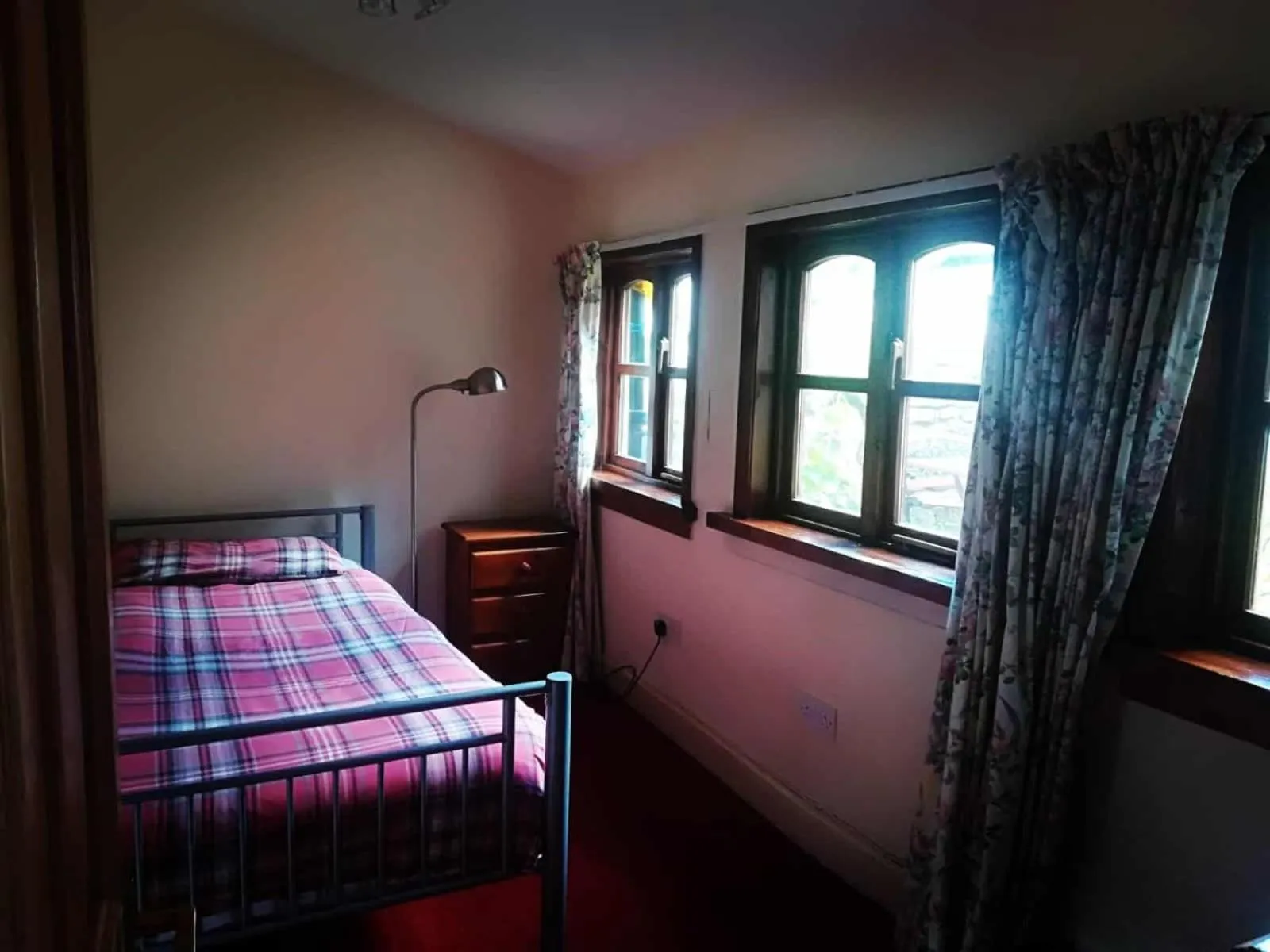 Bed in Argyle Backpackers