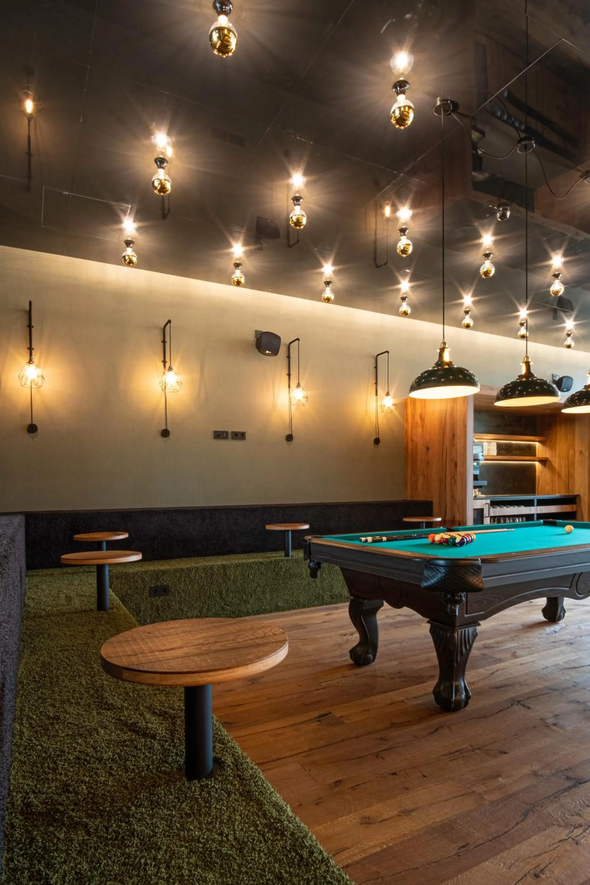 Lobby or reception in RiKu HOTEL Reutlingen