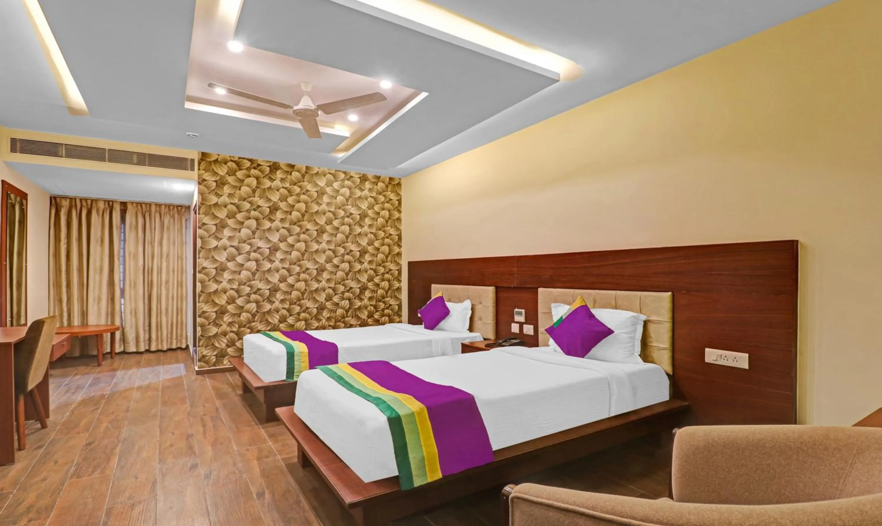 Bedroom, Bed in Treebo Premium Runway Suites, Marathahalli