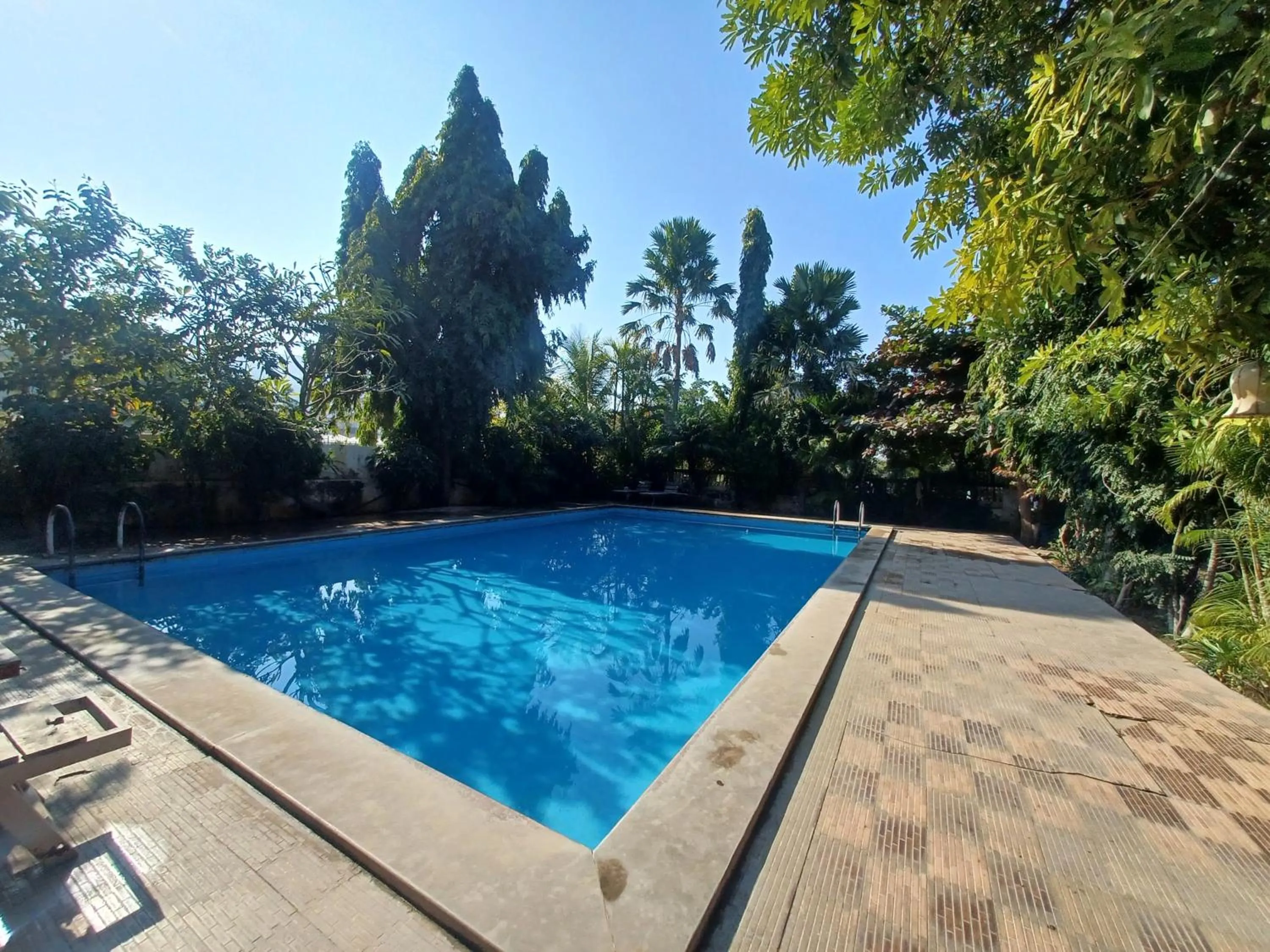 Day in Green Park Resort