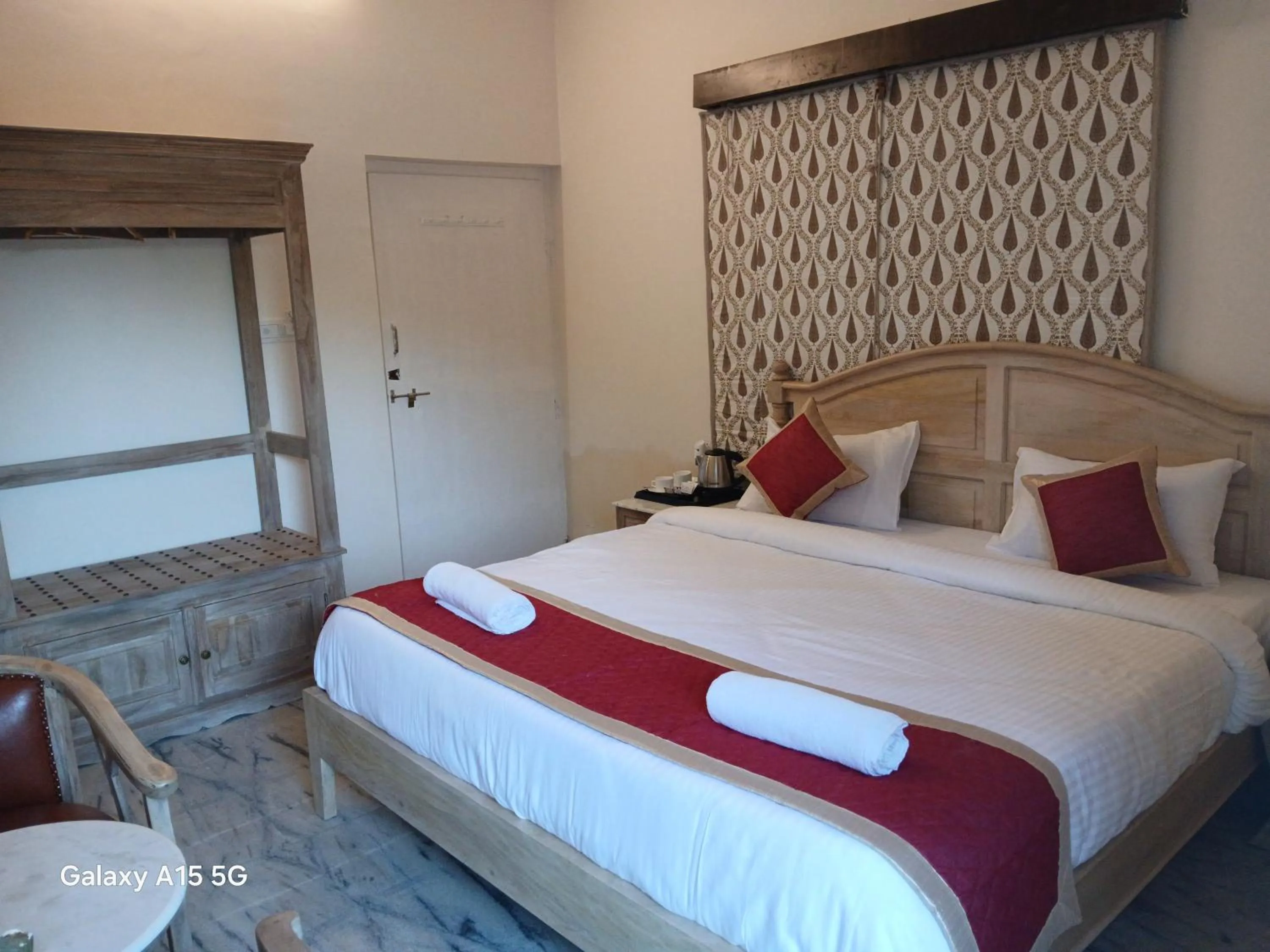 Bed in Green Park Resort