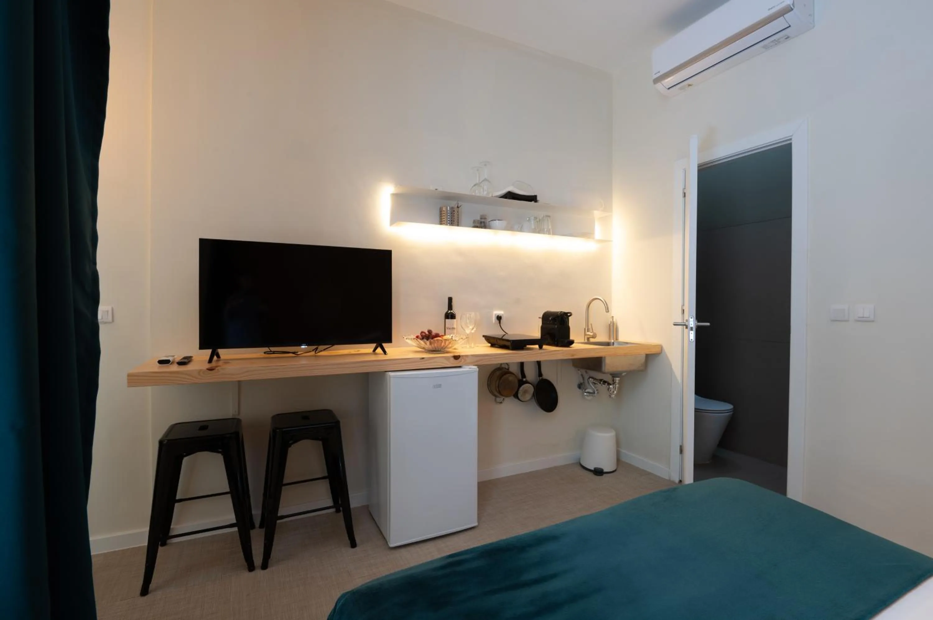TV and multimedia in Lisbon Studios