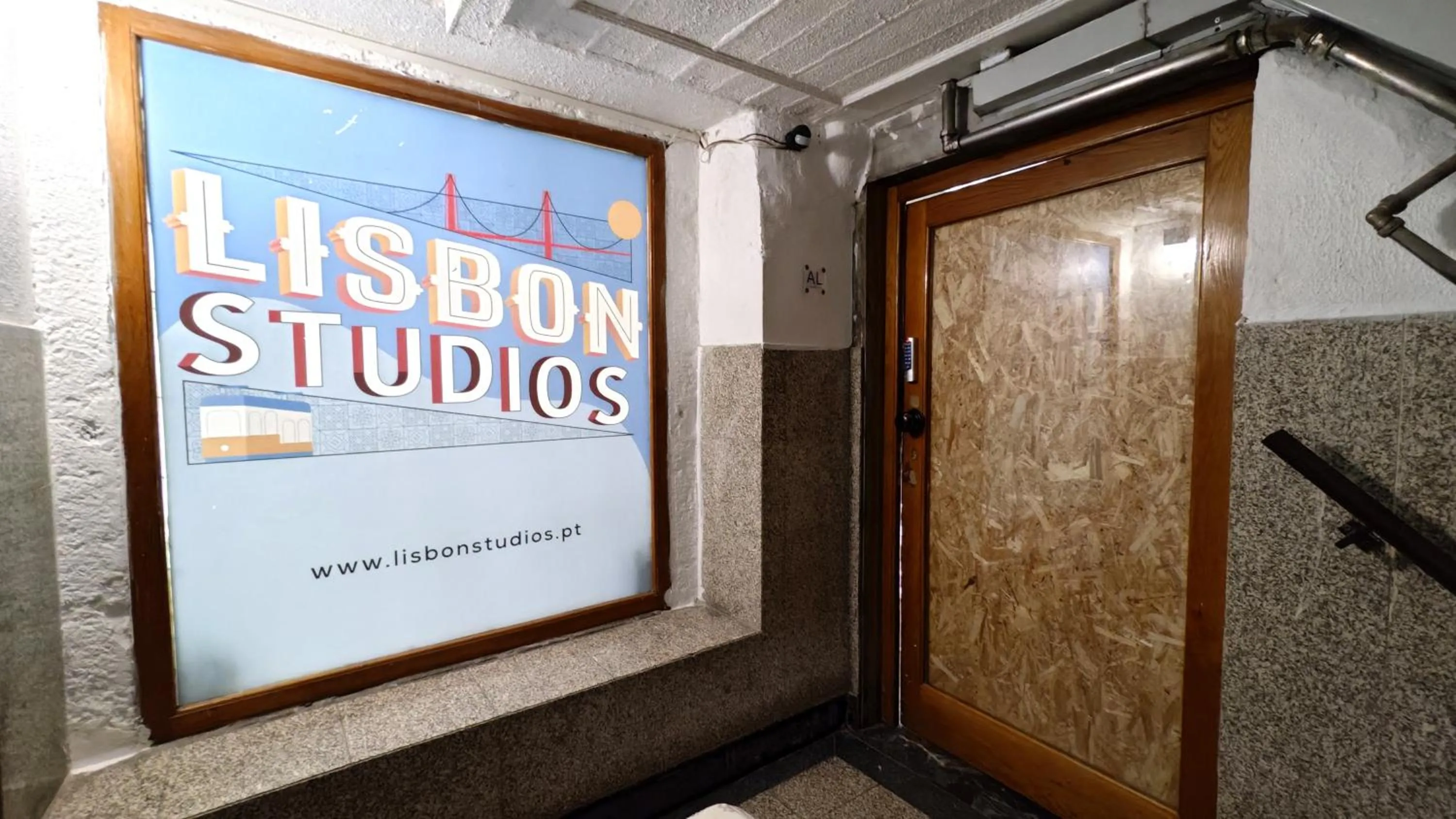 Property logo or sign in Lisbon Studios