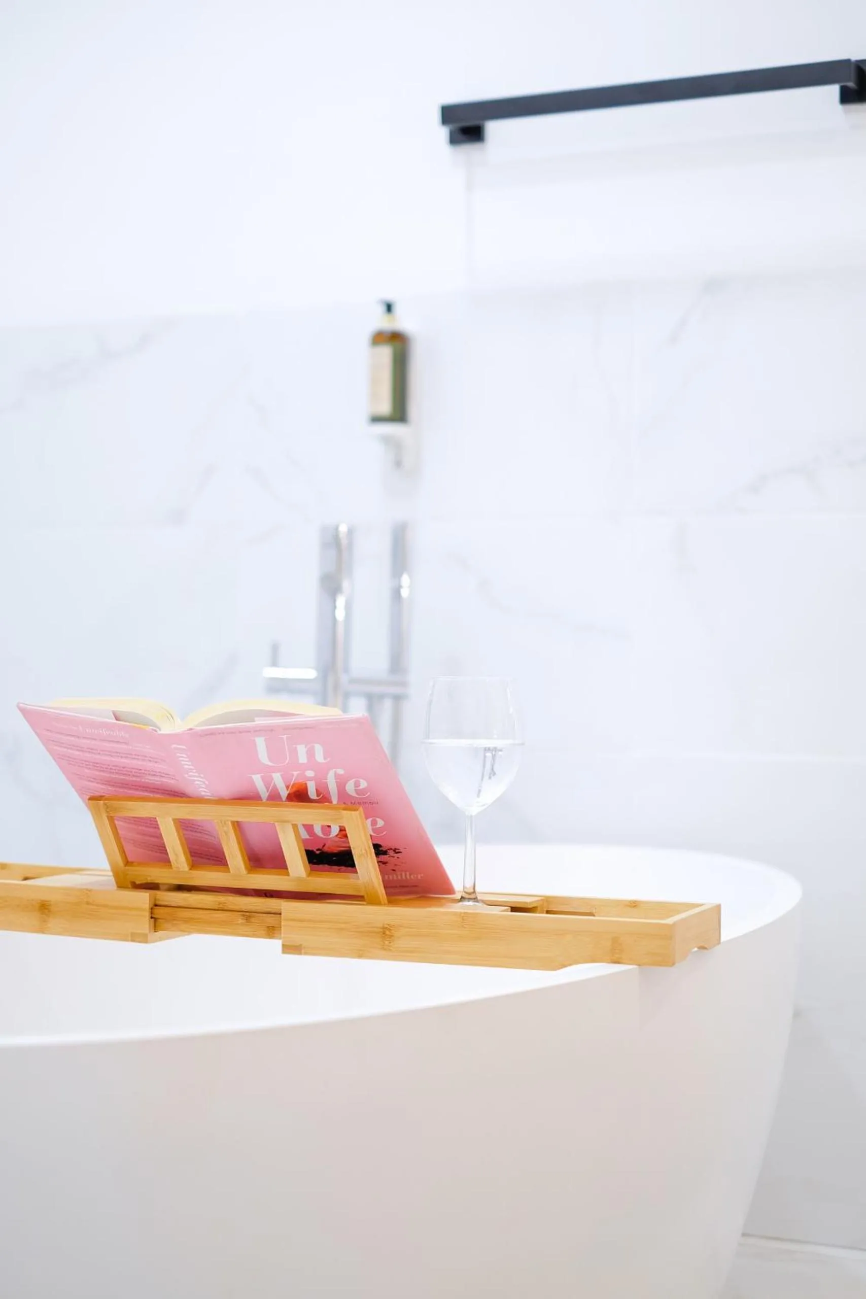 Bathroom in Lisbon Studios