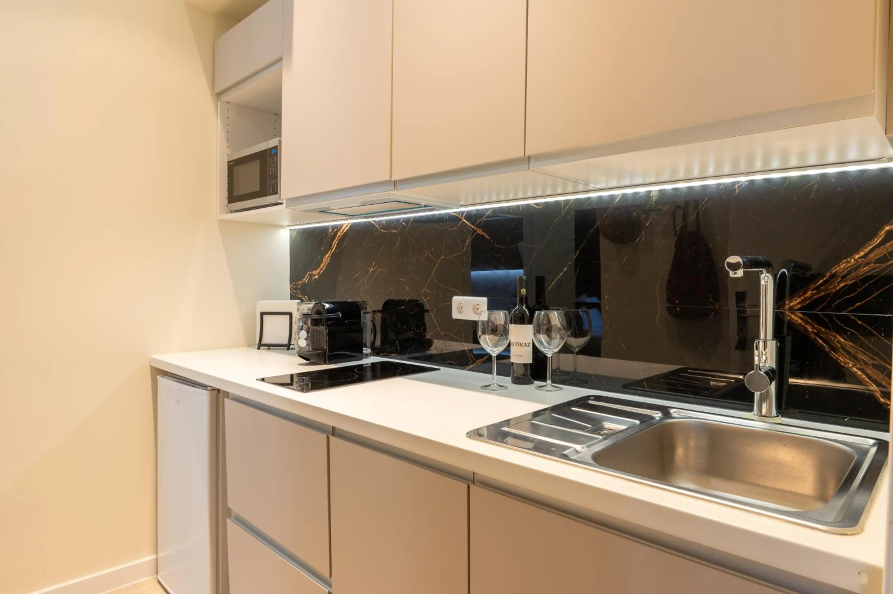 Coffee/tea facilities in Lisbon Studios