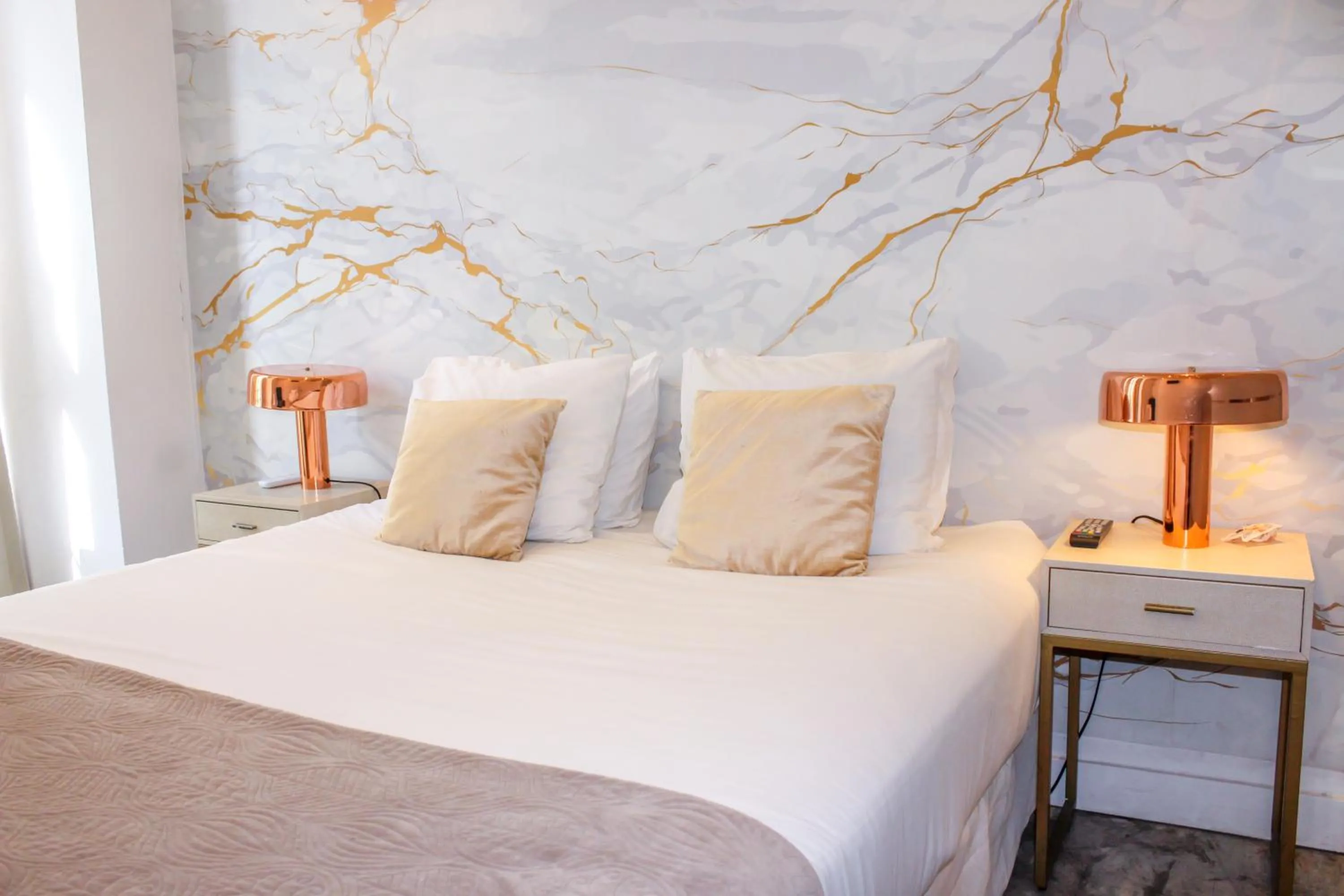 Bed in Lisbon Studios