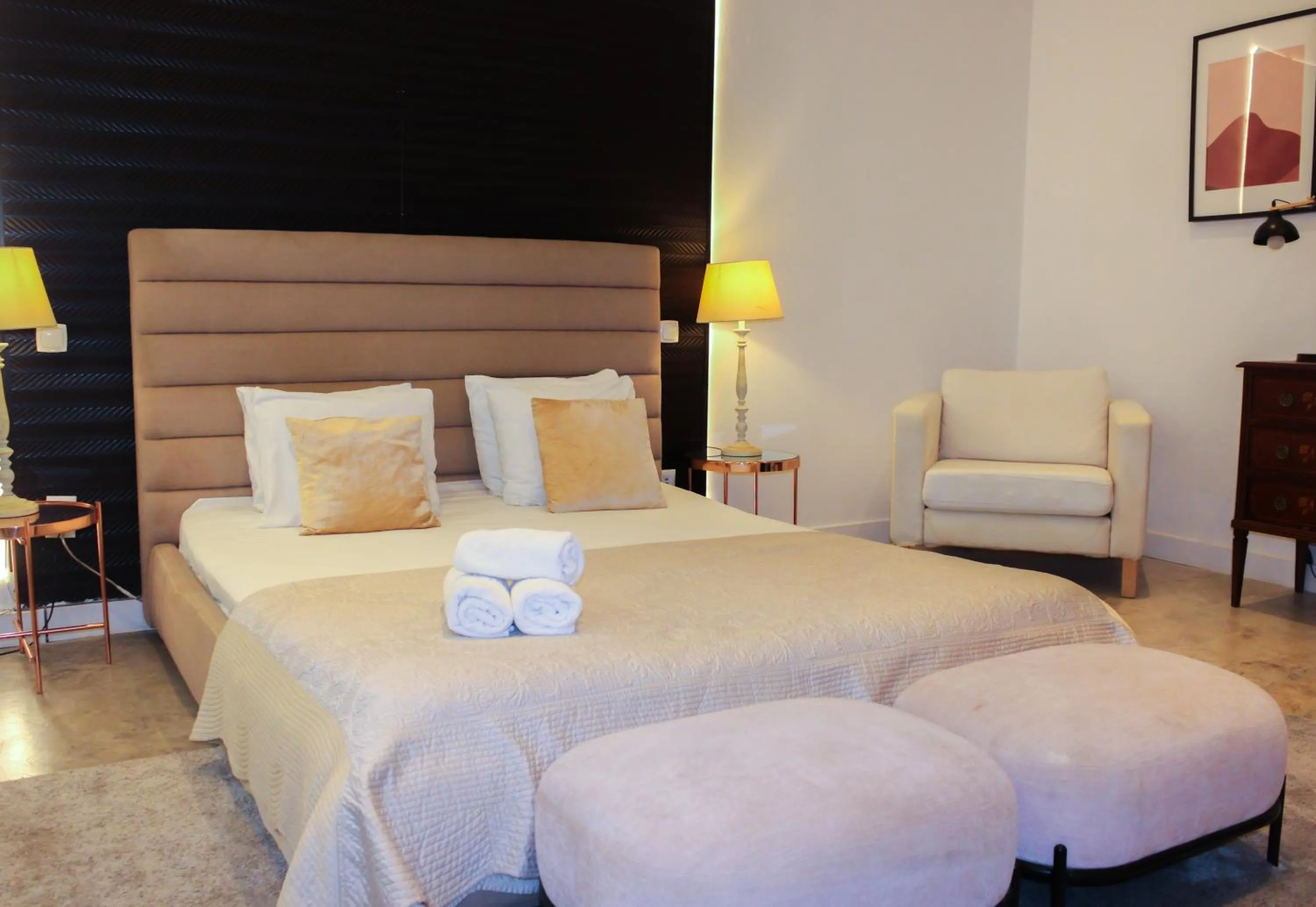 Bed in Lisbon Studios