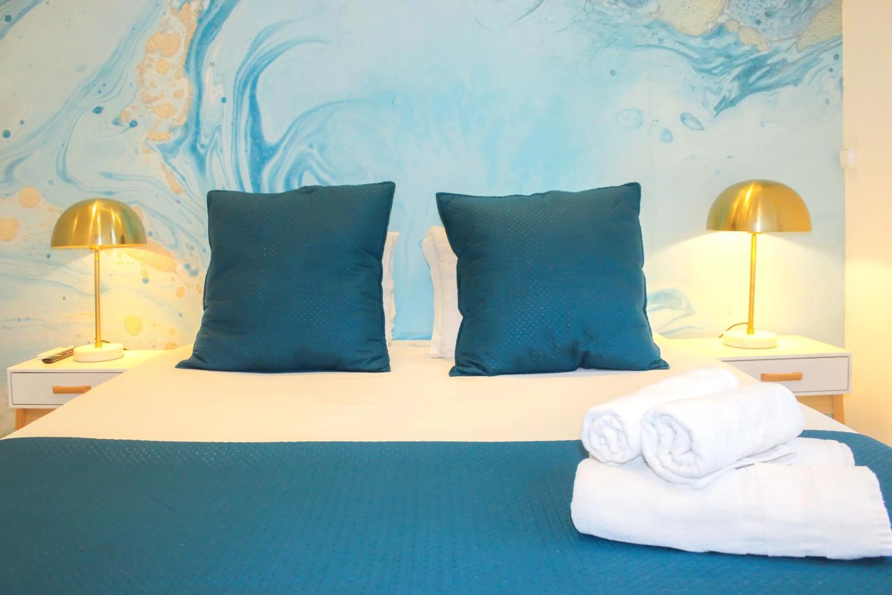 Bed in Lisbon Studios
