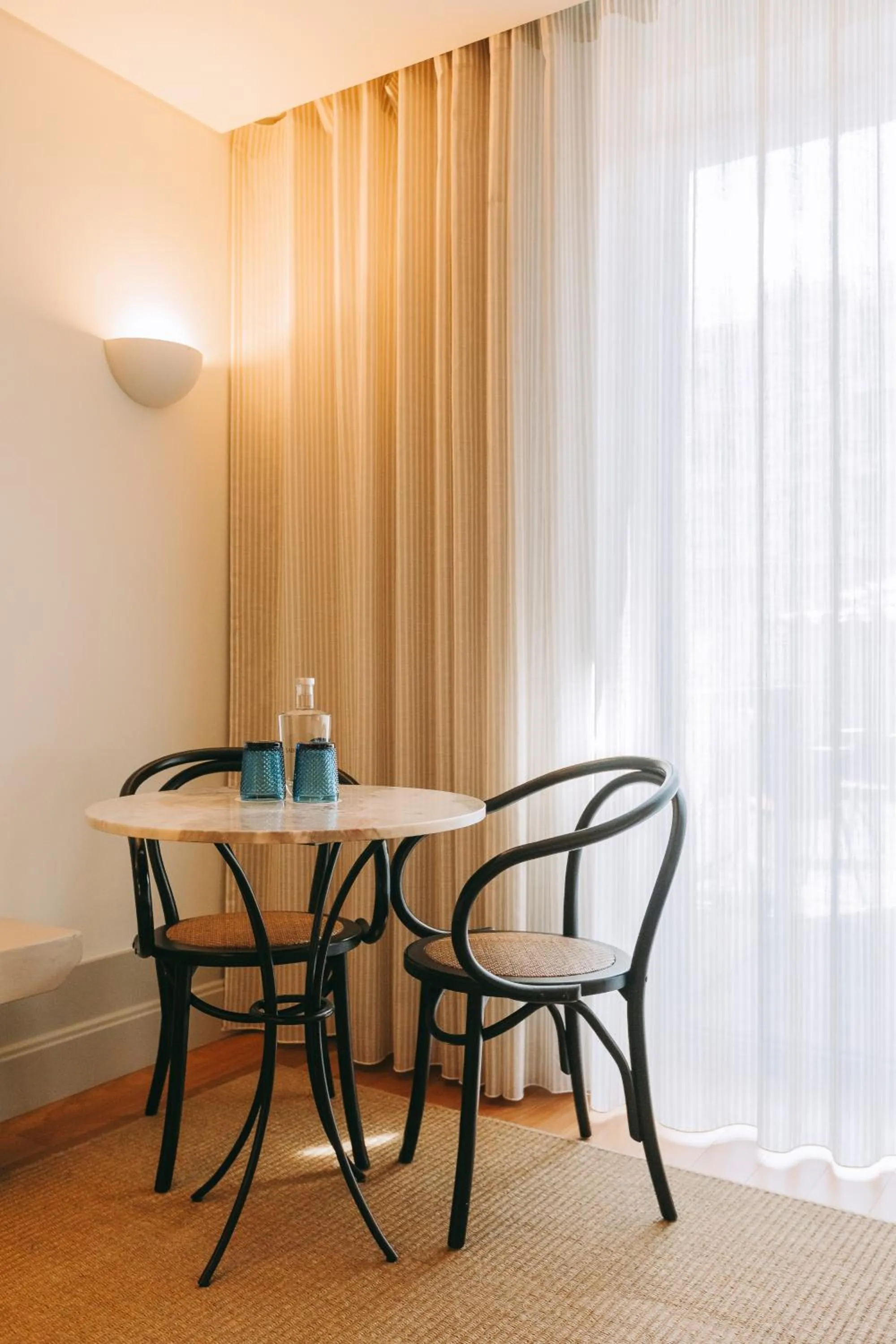 Seating area in Torel Saboaria