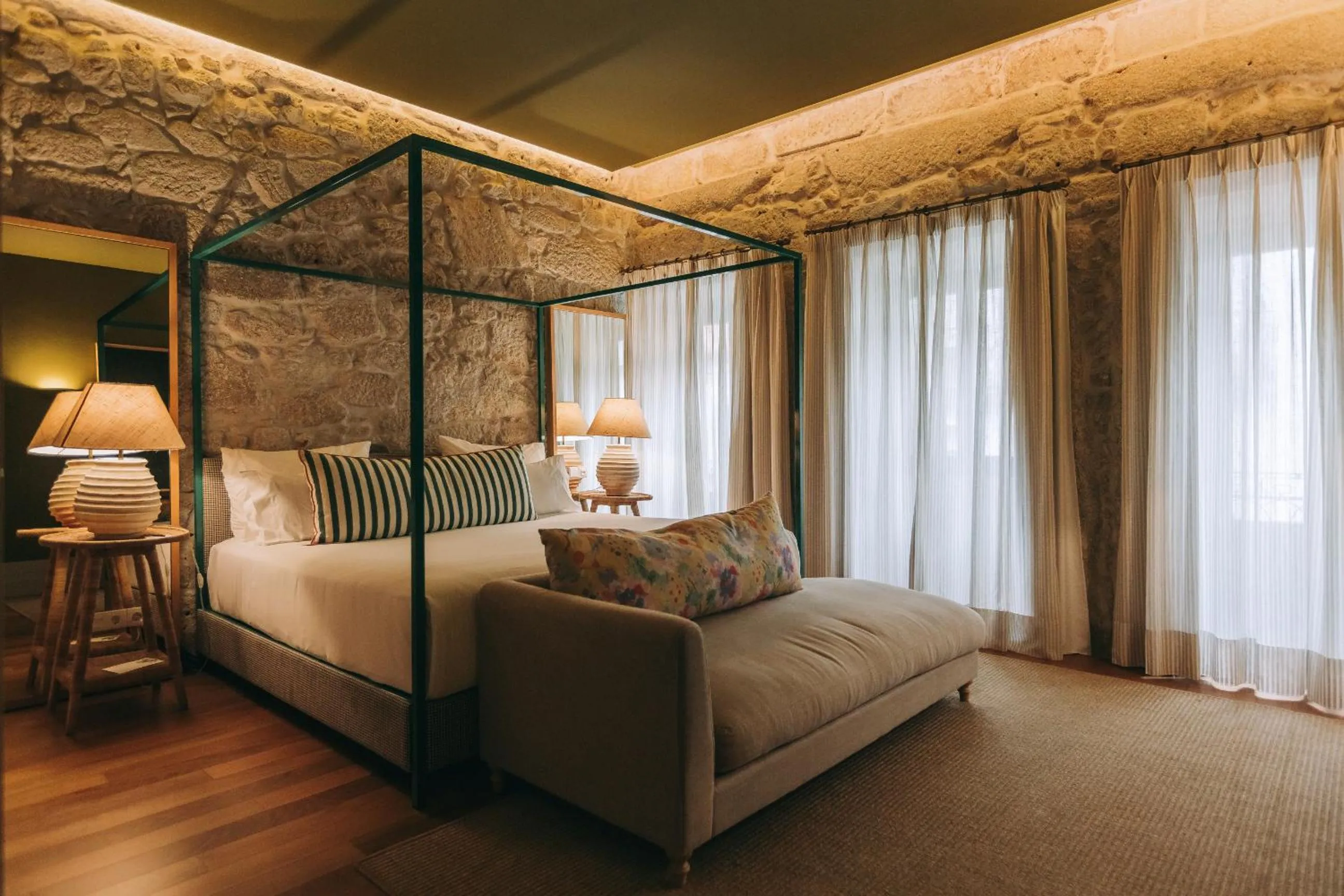 Bedroom, Bed in Torel Saboaria