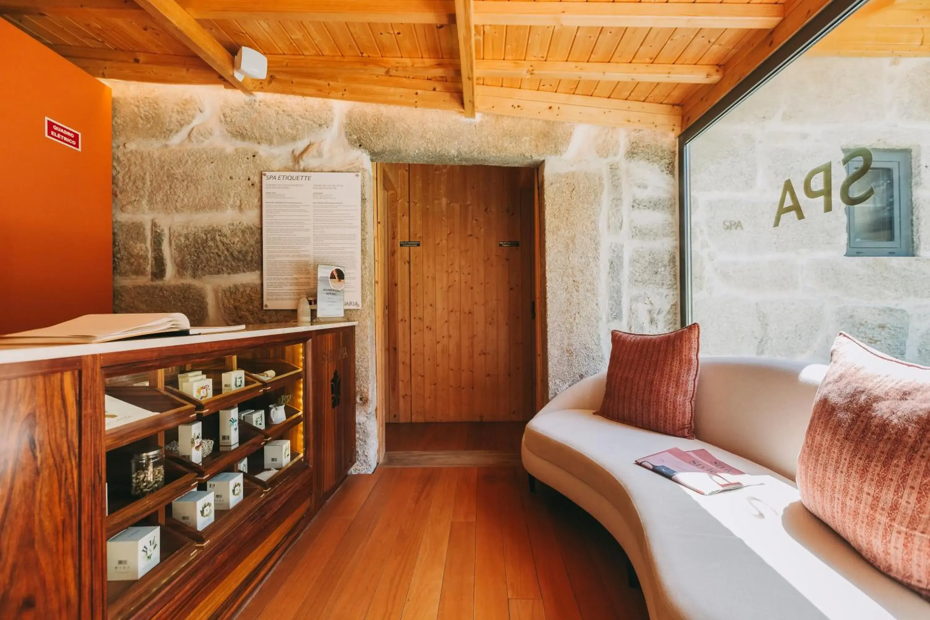 Spa and wellness centre/facilities in Torel Saboaria Spa and wellness centre/facilities in Torel Saboaria