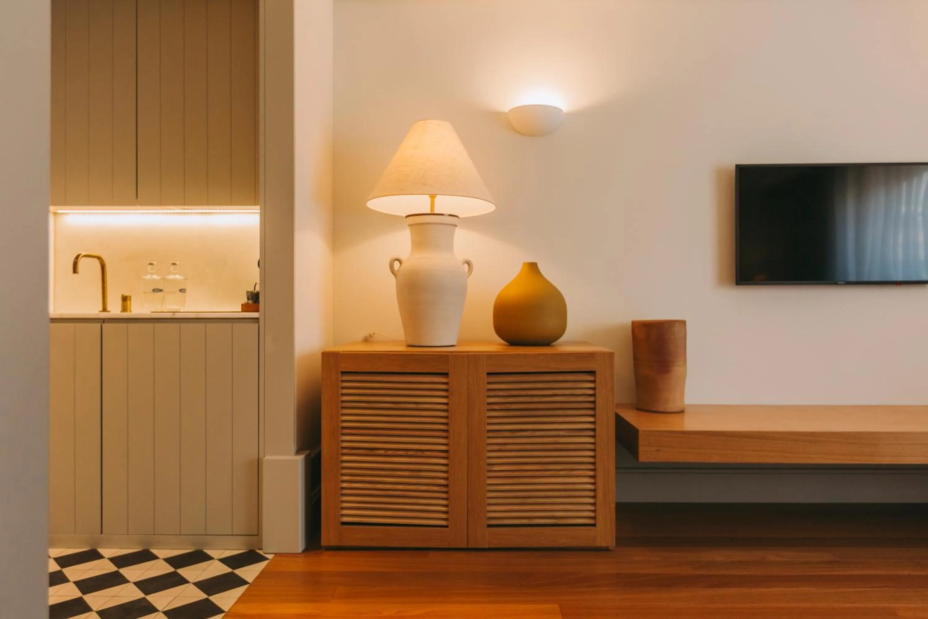 TV and multimedia in Torel Saboaria