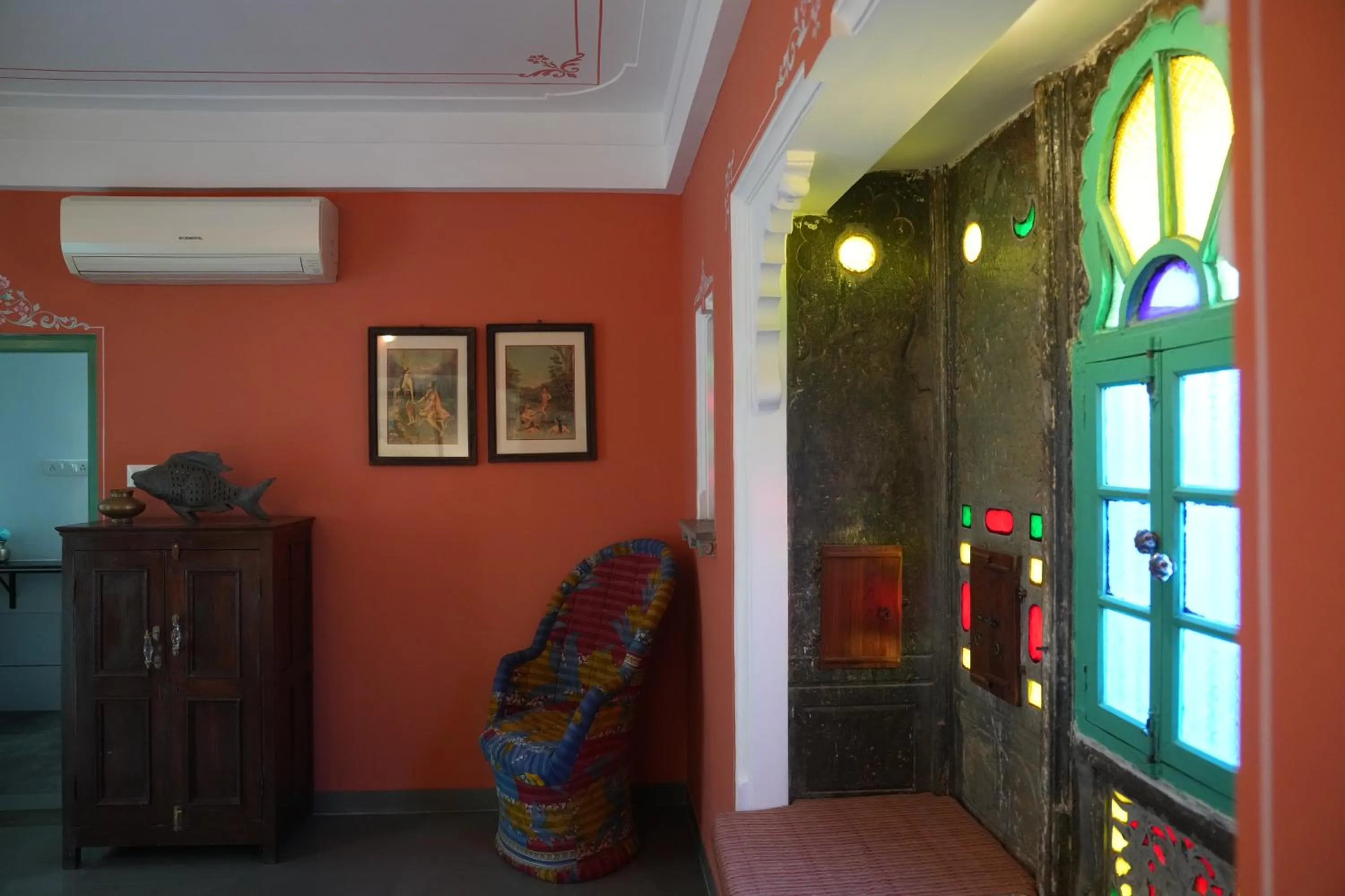 Seating area in Little Garden Guest House