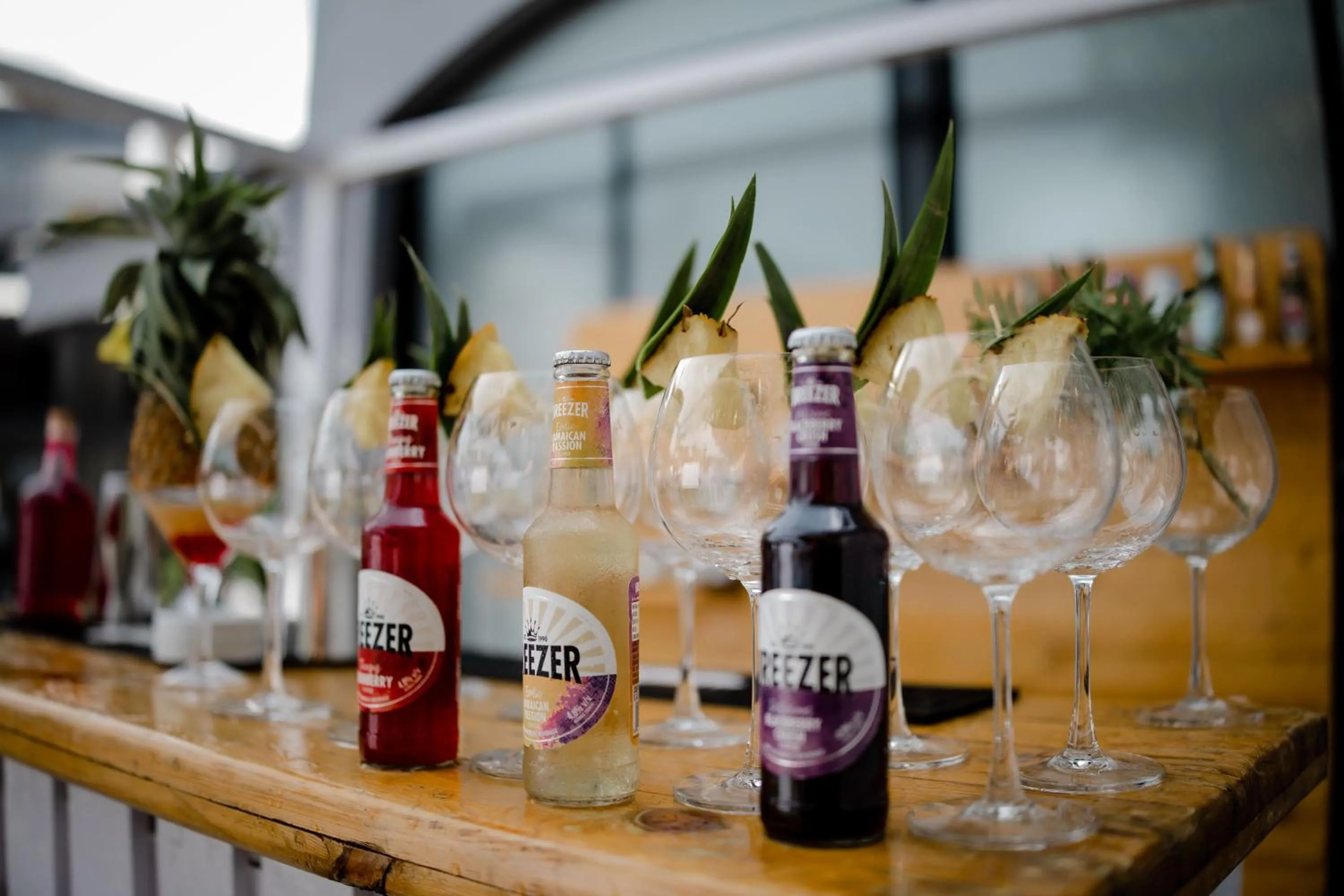 Lounge or bar in Regenta Baywatch Resort, Goa