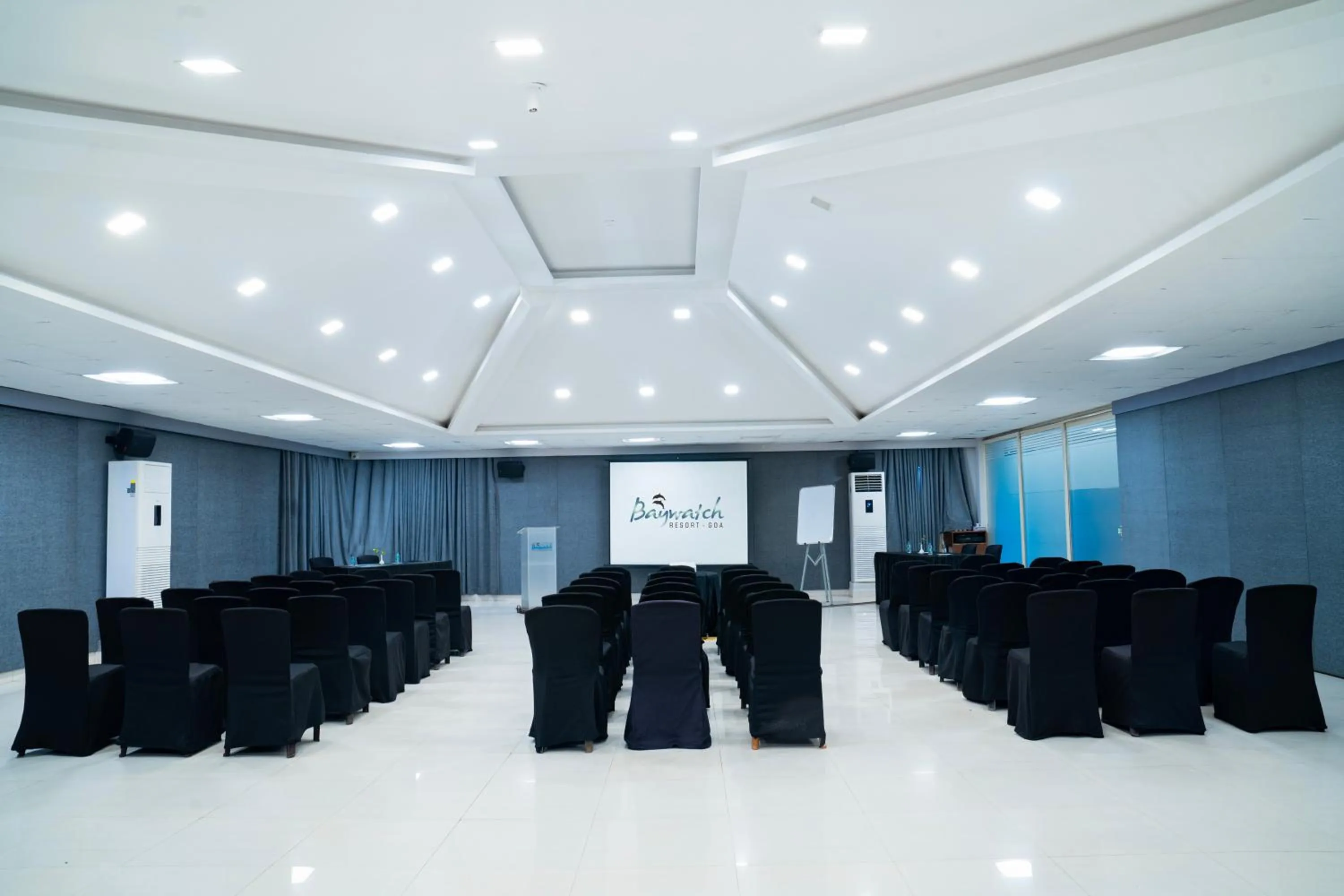 Meeting/conference room in Regenta Baywatch Resort, Goa