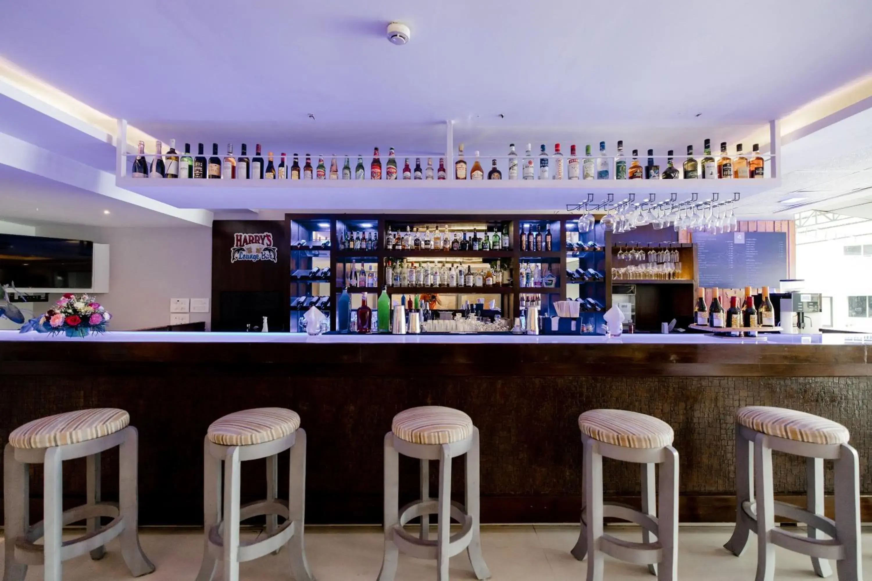 Lounge or bar in Regenta Baywatch Resort, Goa Lounge or bar in Regenta Baywatch Resort, Goa