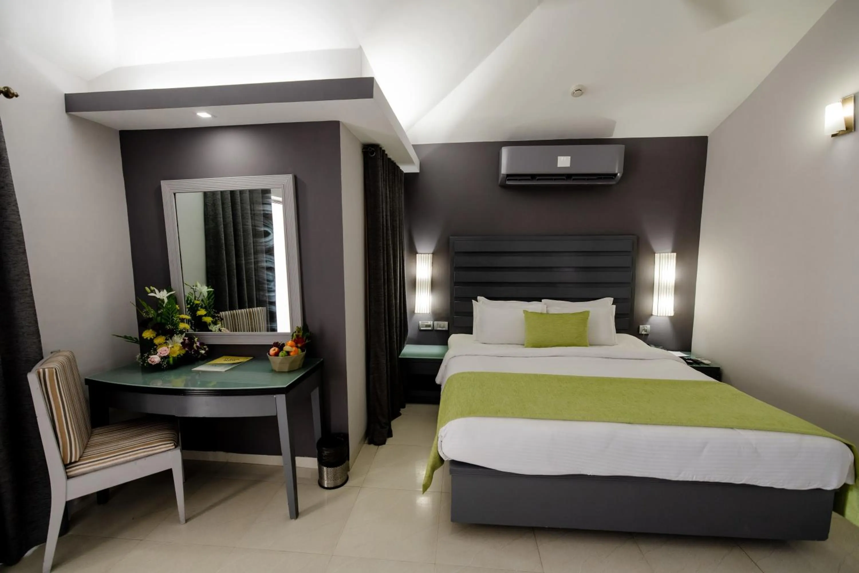 Garden, Bed in Regenta Baywatch Resort, Goa