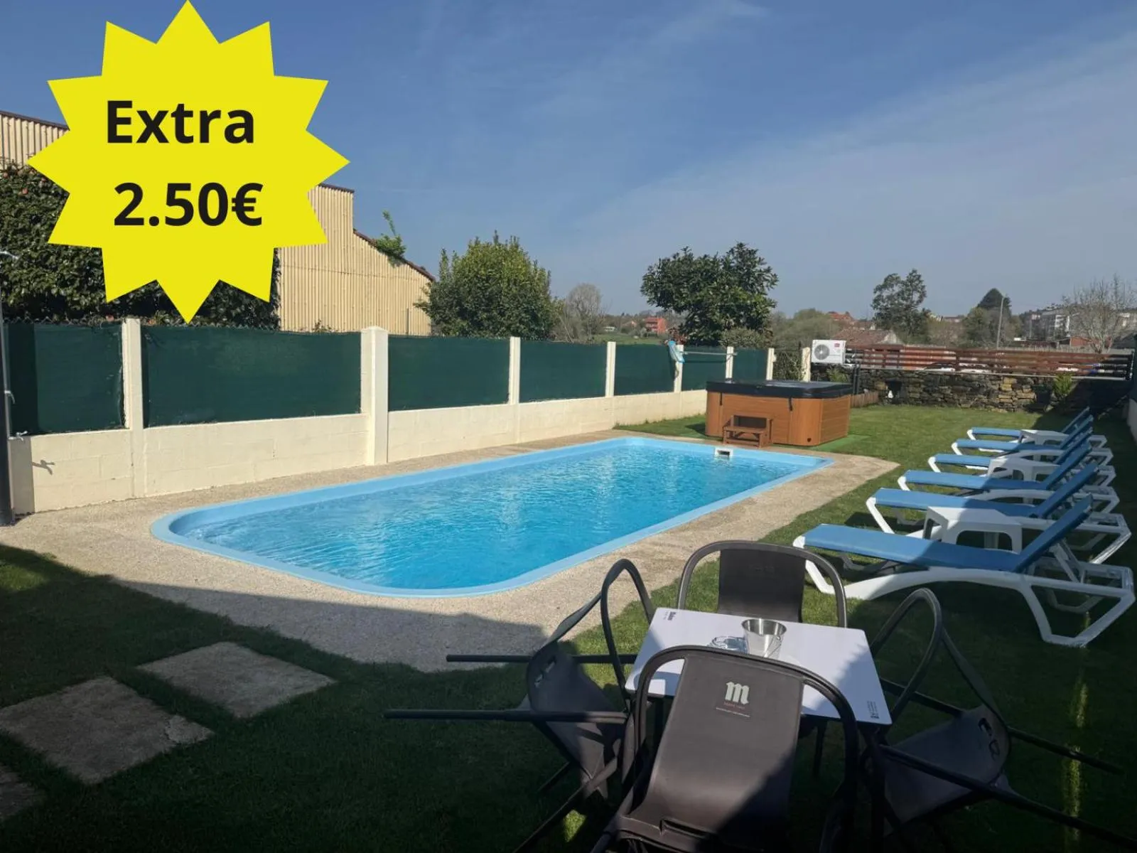 Swimming pool in Albergue San Anton