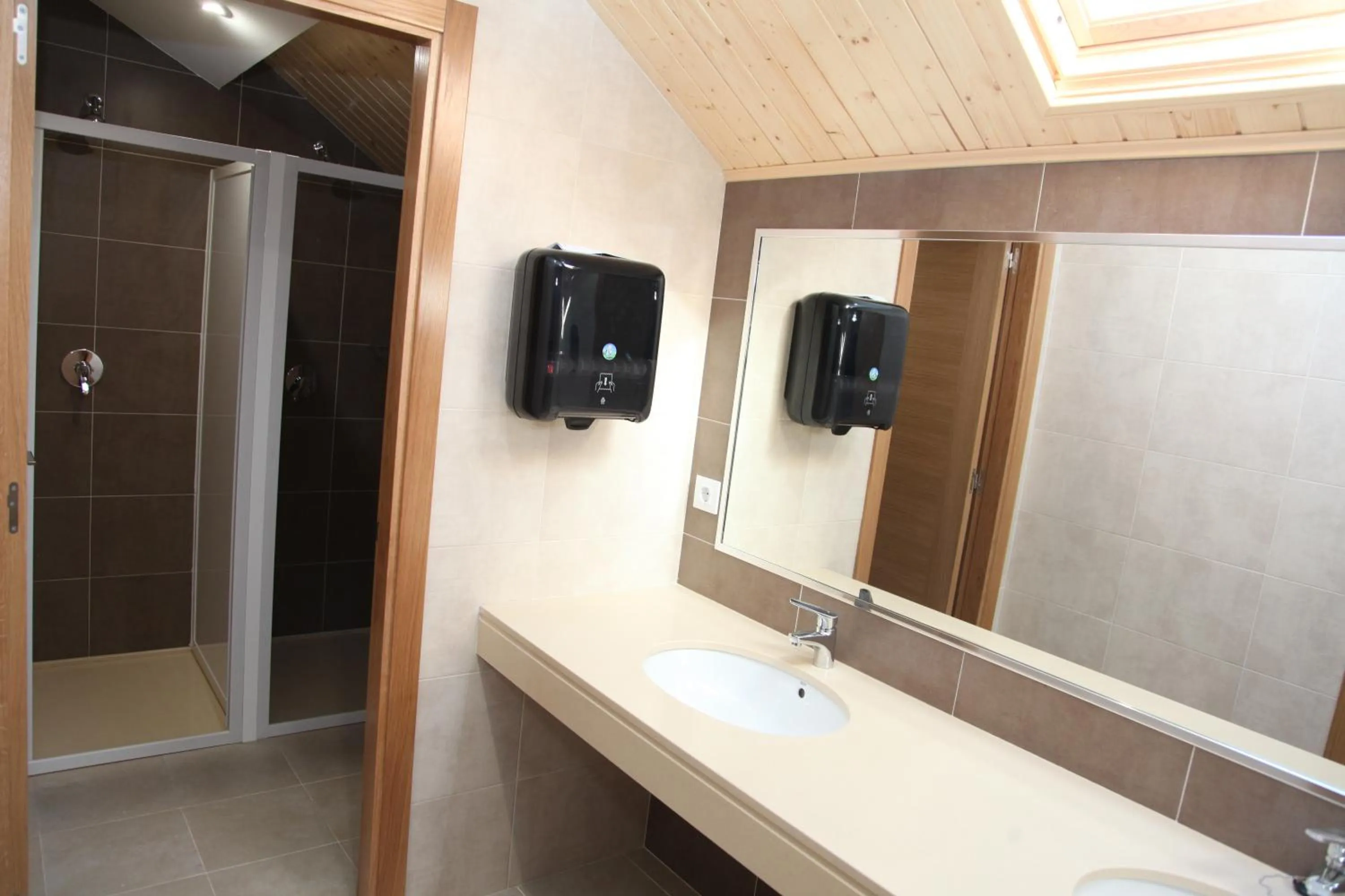 Bathroom in Albergue San Anton