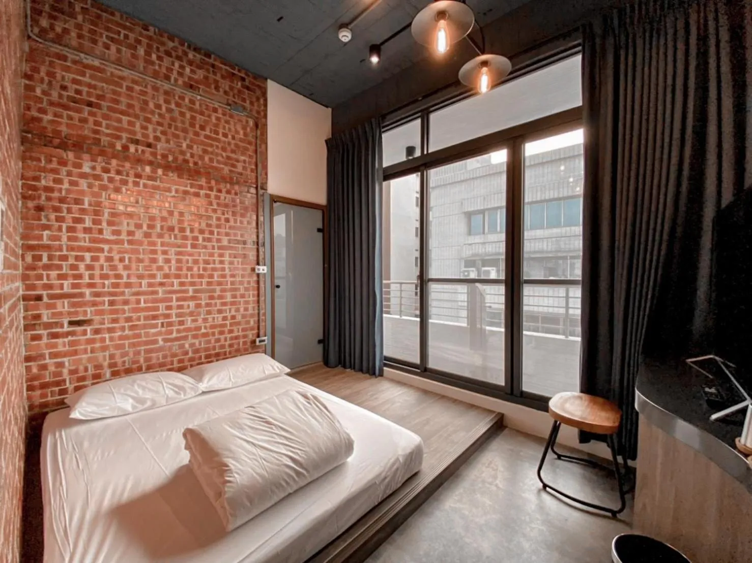 Photo of the whole room, Bed in Hotel Leisure Chiayi