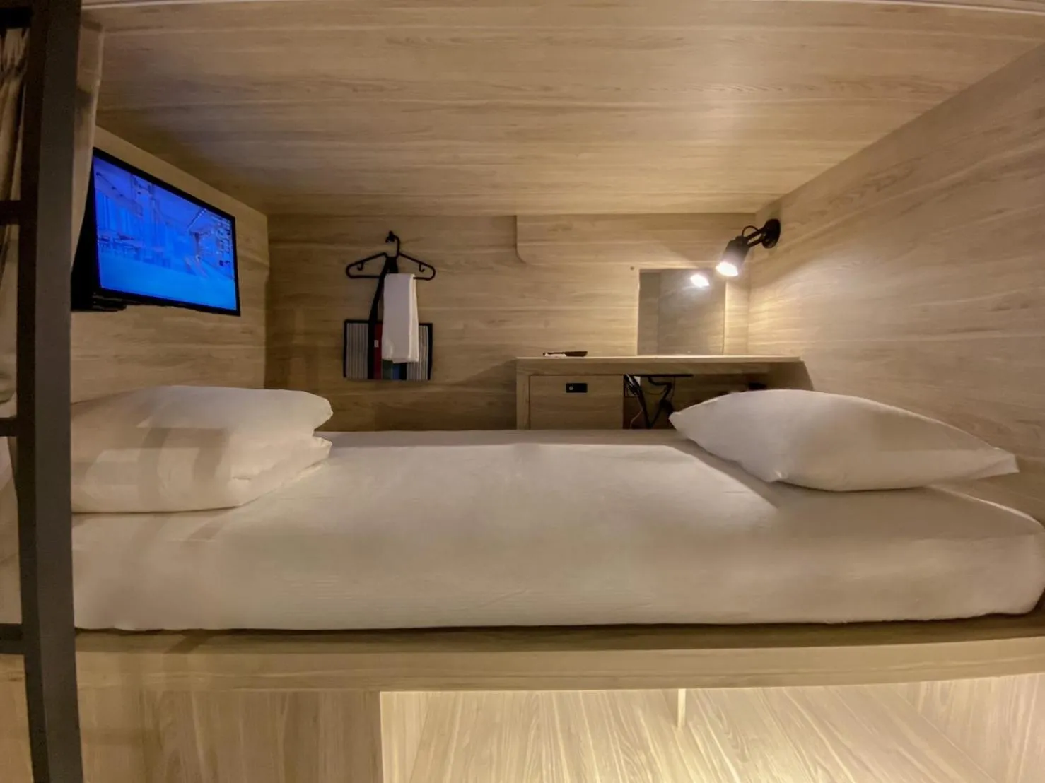 Photo of the whole room, Bed in Hotel Leisure Chiayi