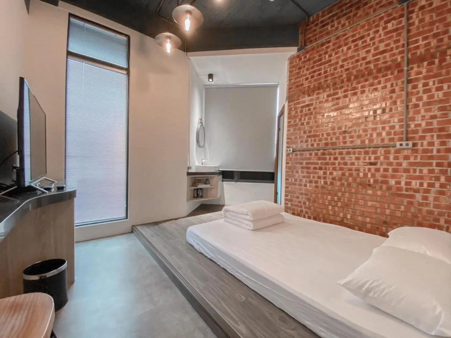 Photo of the whole room, Bed in Hotel Leisure Chiayi