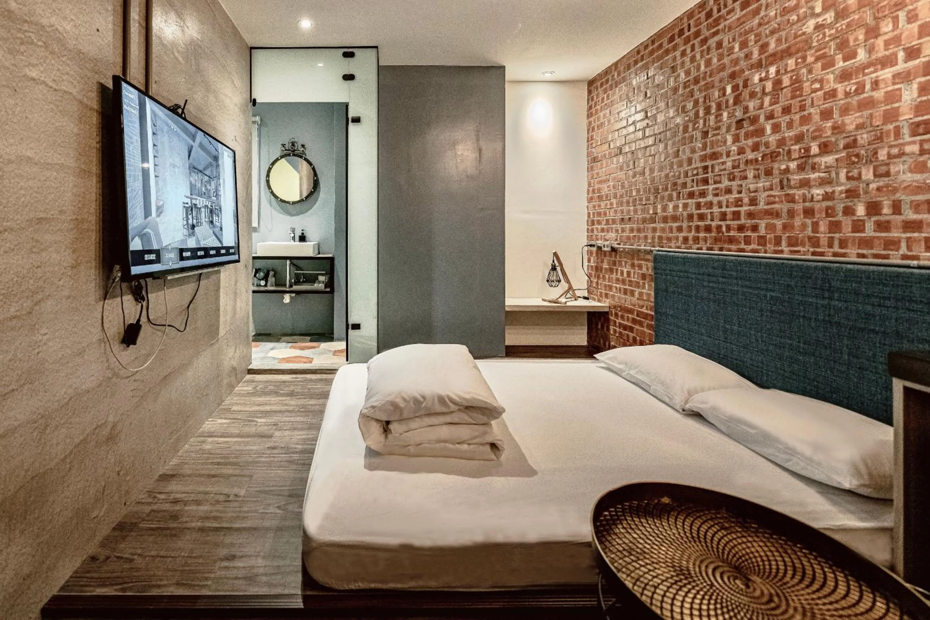 Photo of the whole room, Bed in Hotel Leisure Chiayi