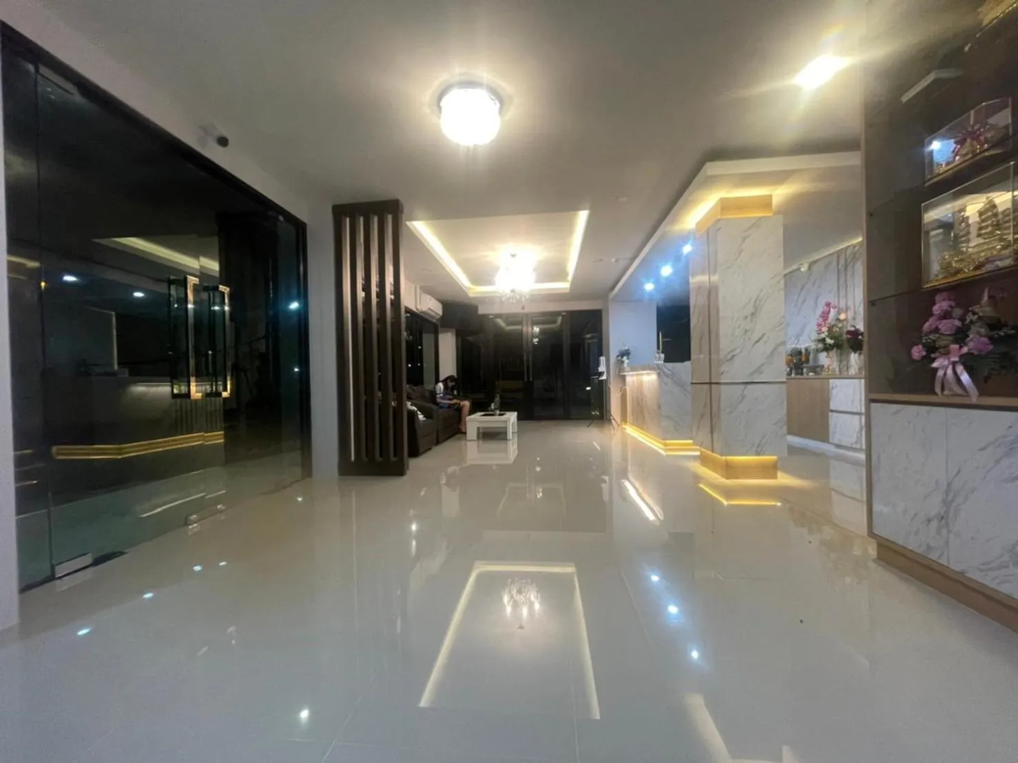 Inner courtyard view in The Bliss Boutique Hotel