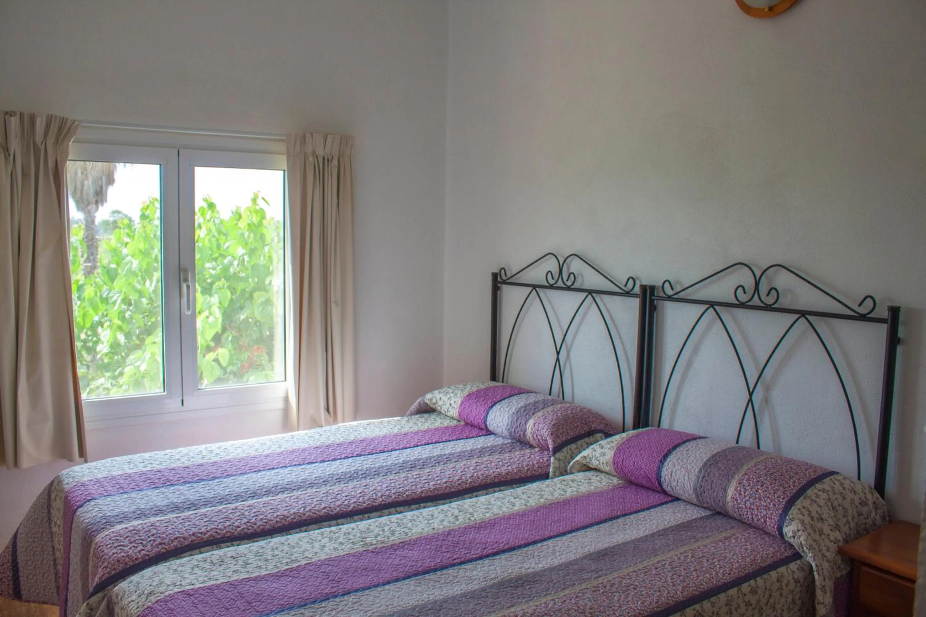 Bed in Paradise Ebro 2