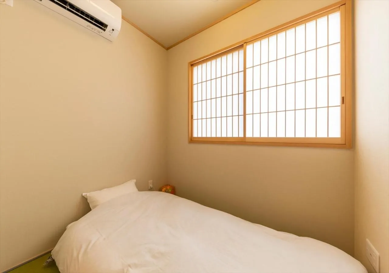 Bedroom, Bed in YADOYA Yumeji