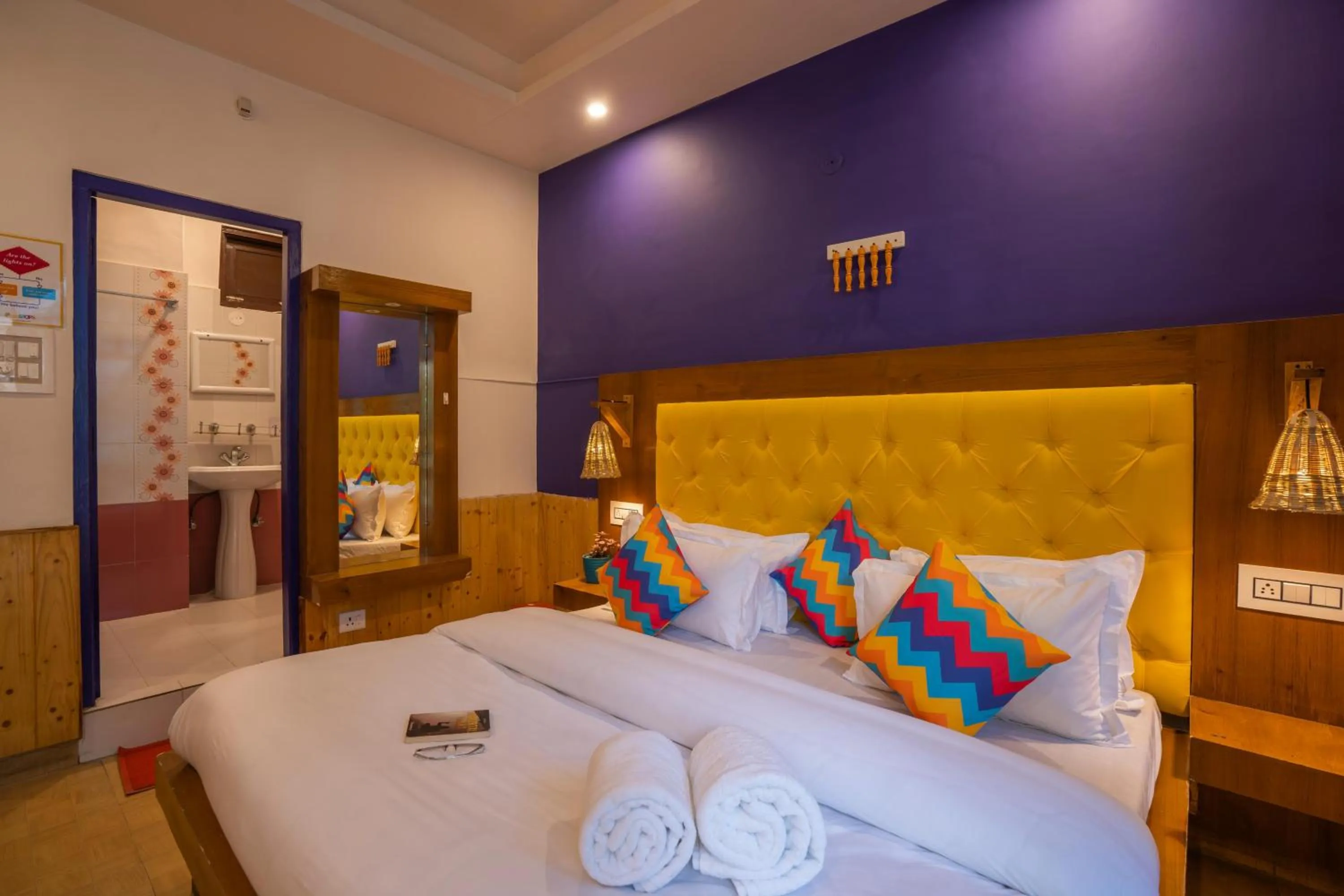 Bed in goSTOPS Kasol