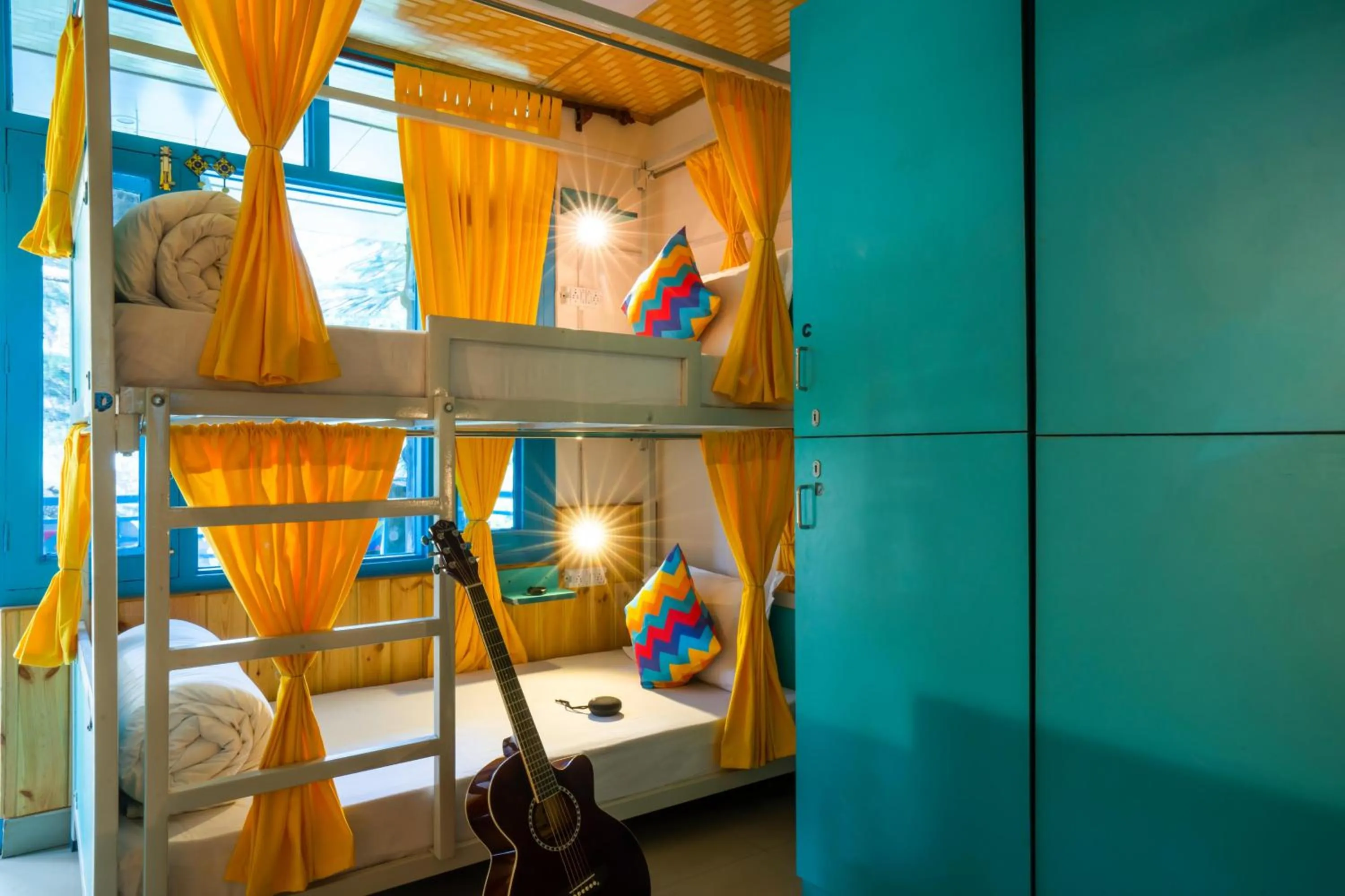 Bed in goSTOPS Kasol