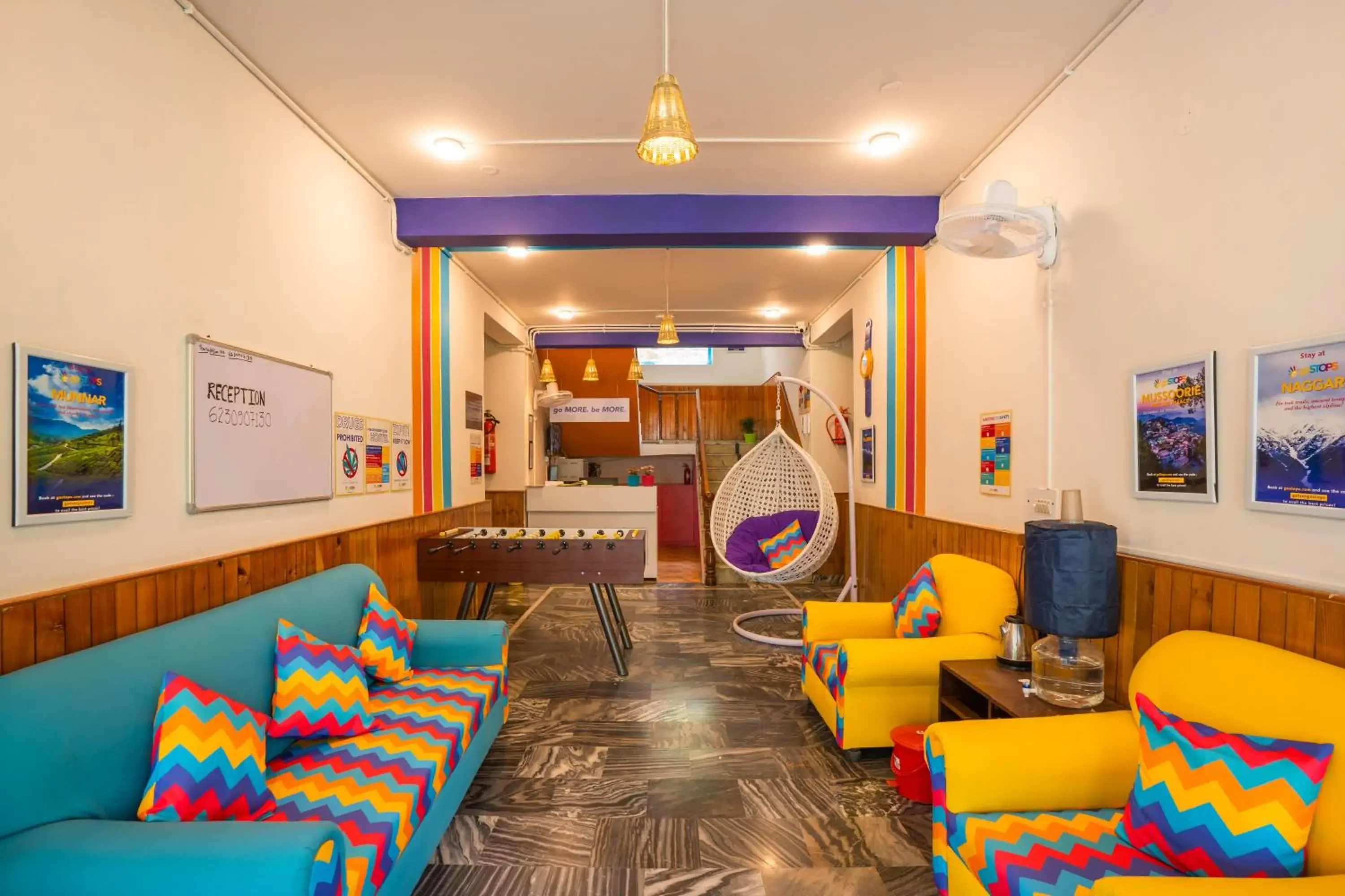 Lobby or reception in goSTOPS Kasol Lobby or reception in goSTOPS Kasol