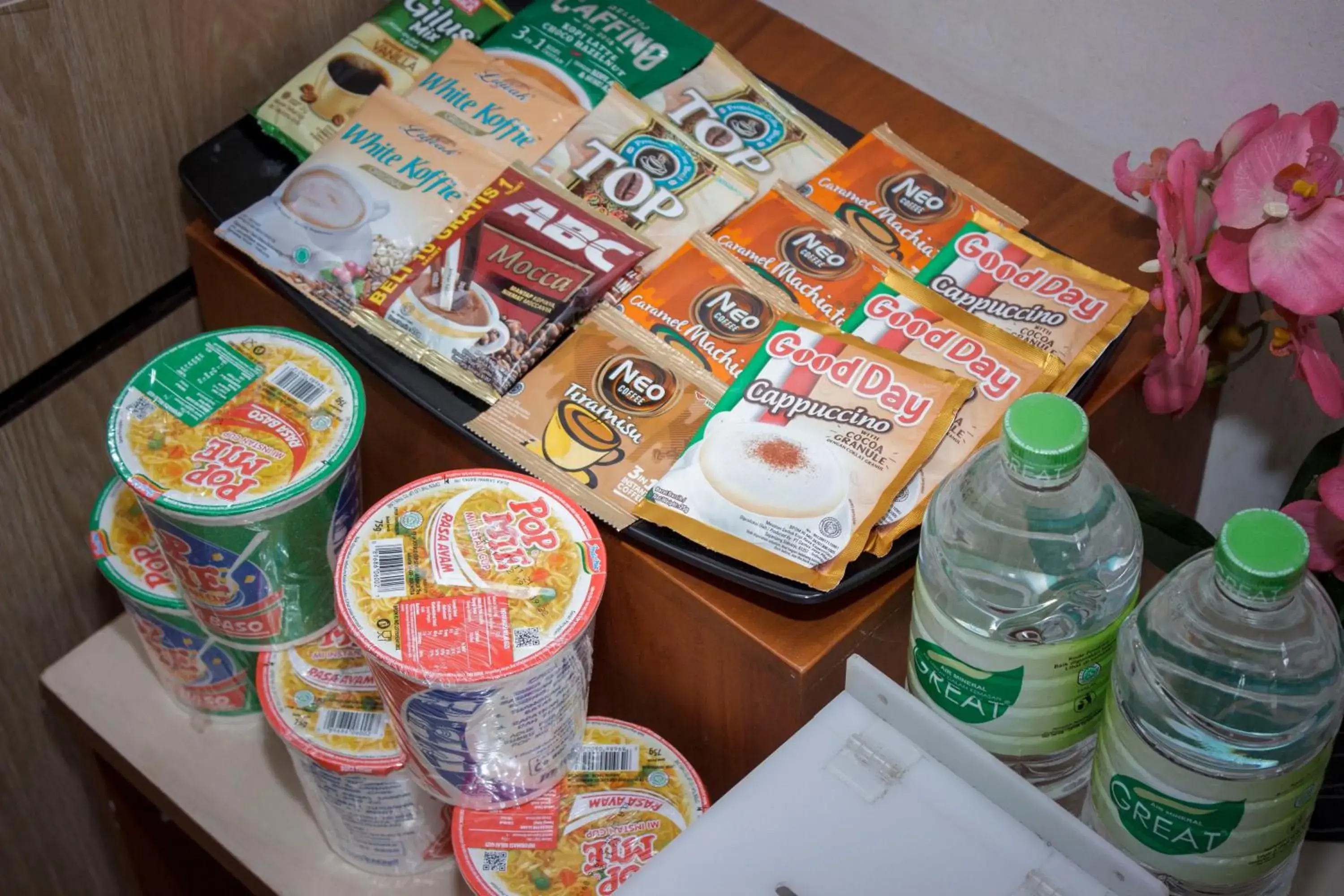 Food and drinks in Wisma Amandari Food and drinks in Wisma Amandari