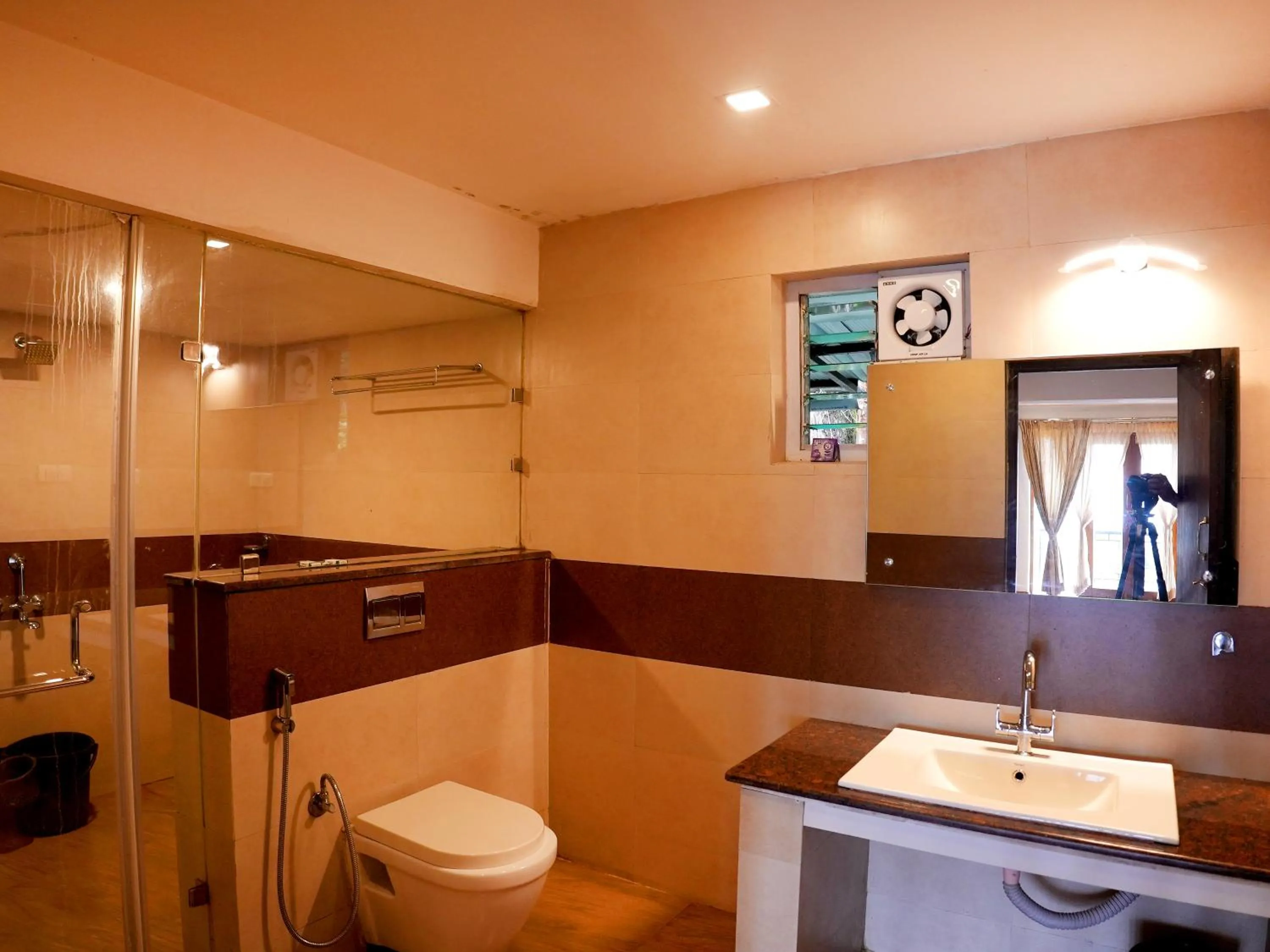 Shower in Vista Suites Doddabetta Ooty By Bestinn Leisure