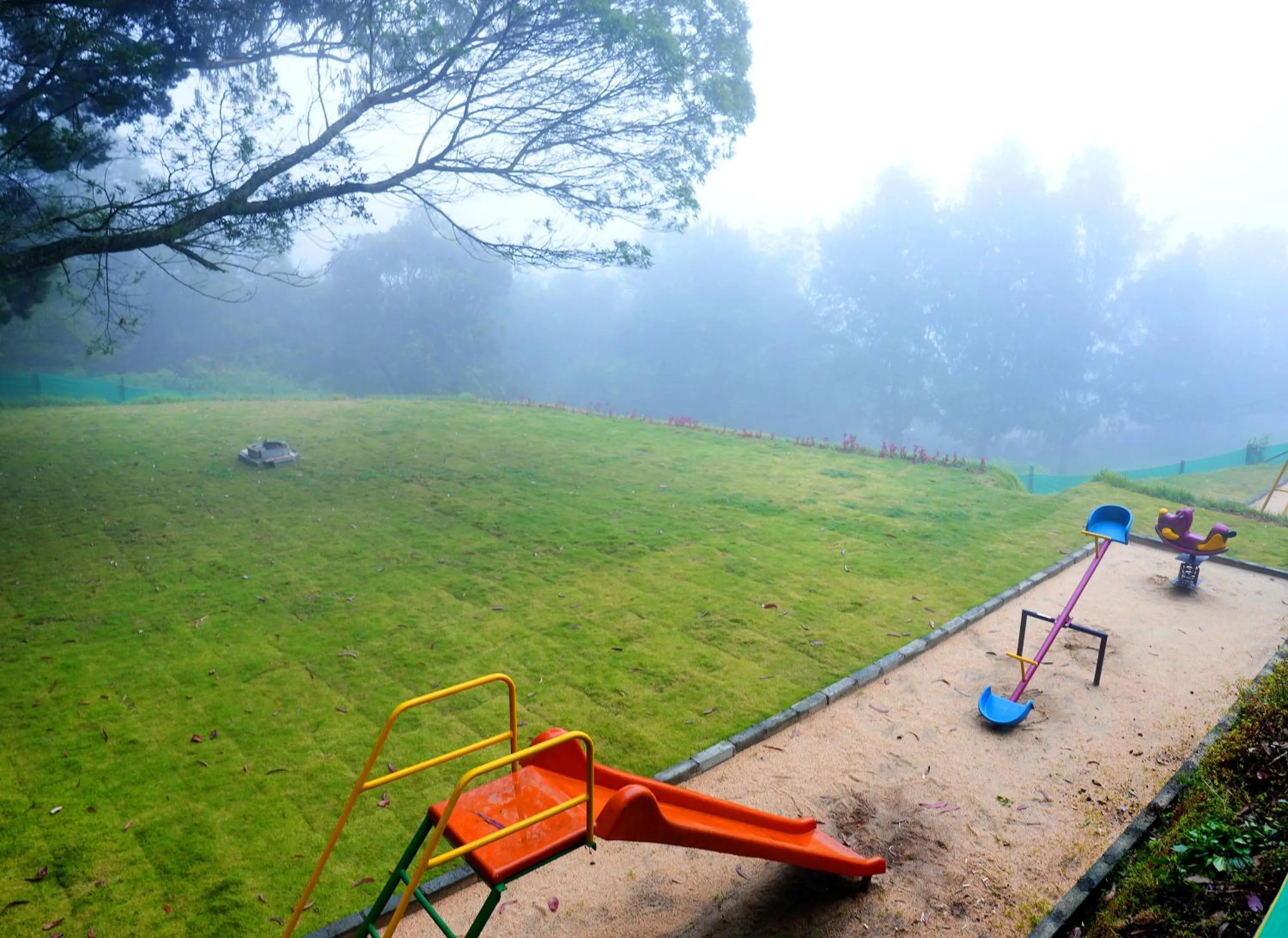 Natural landscape in Vista Suites Doddabetta Ooty By Bestinn Leisure